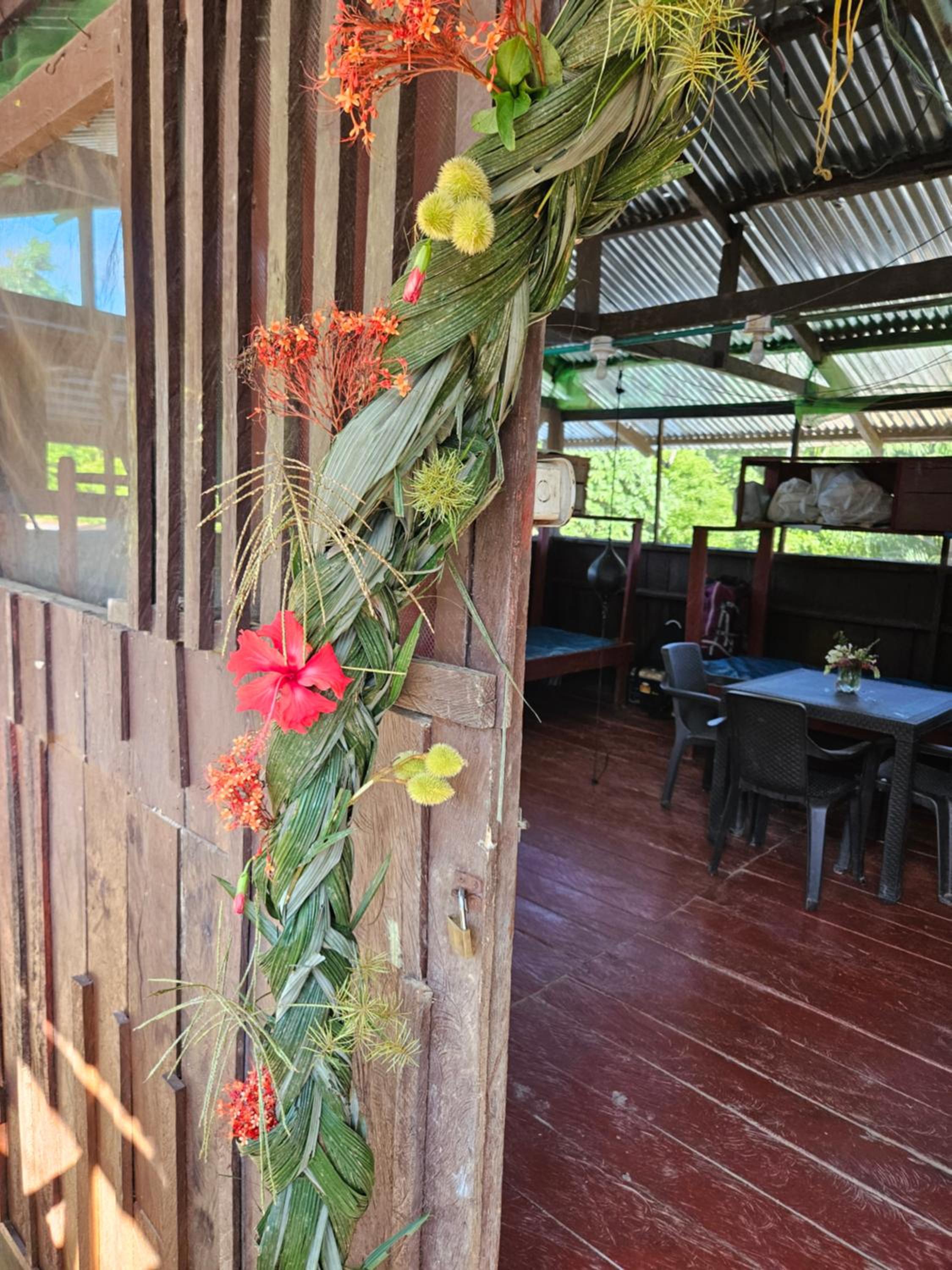 Amazon Jungle lodge -Experencia Indigena Yagua