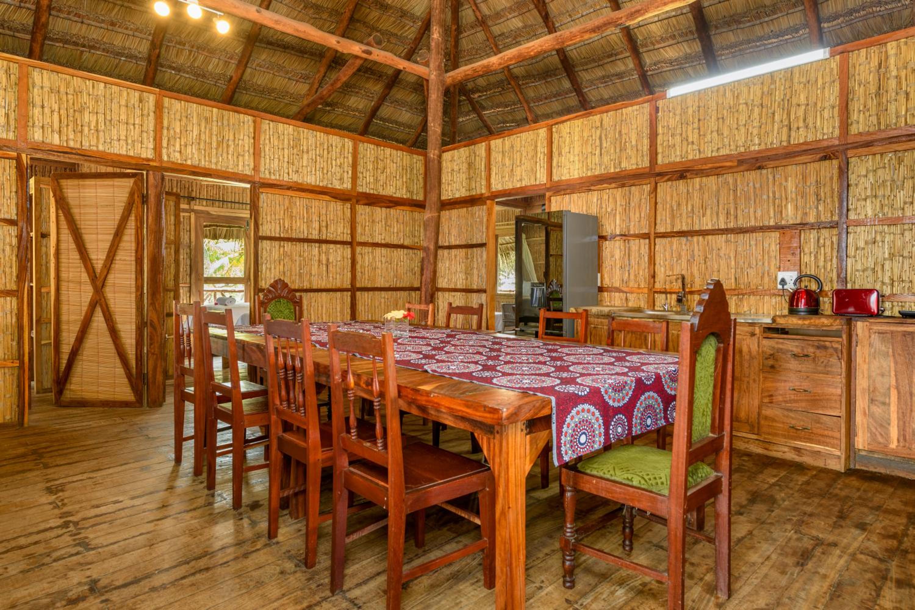 Ocean Pearl Beach Lodge