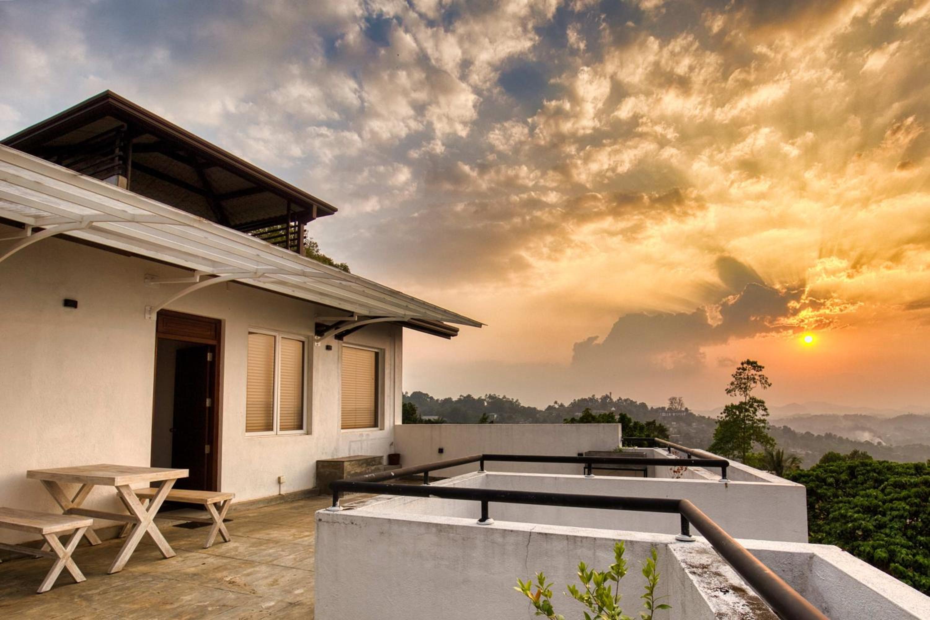 Amandara Hills Kandy view 2