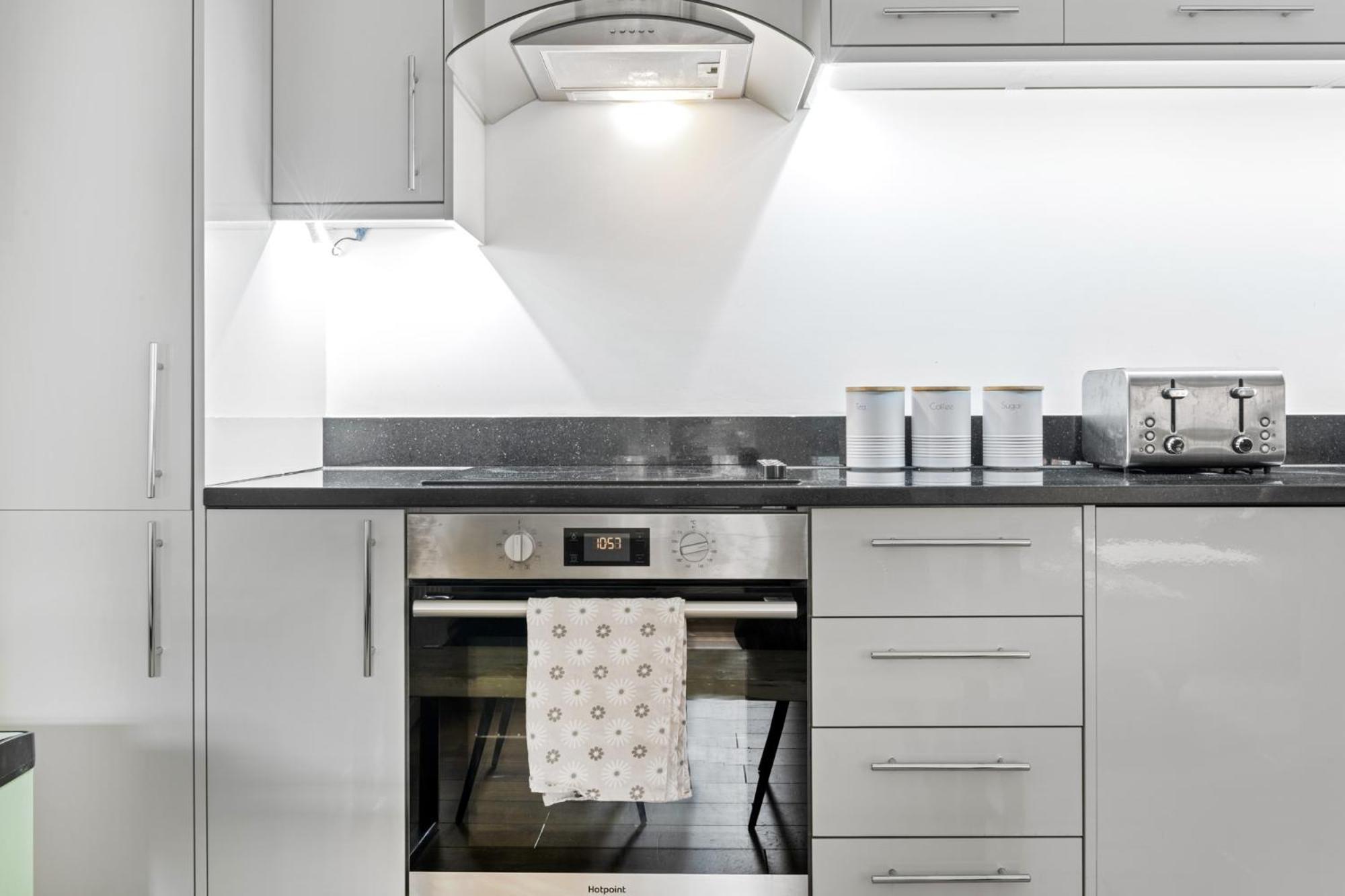 Luxury 1 Bedroom Lace Market Apartment