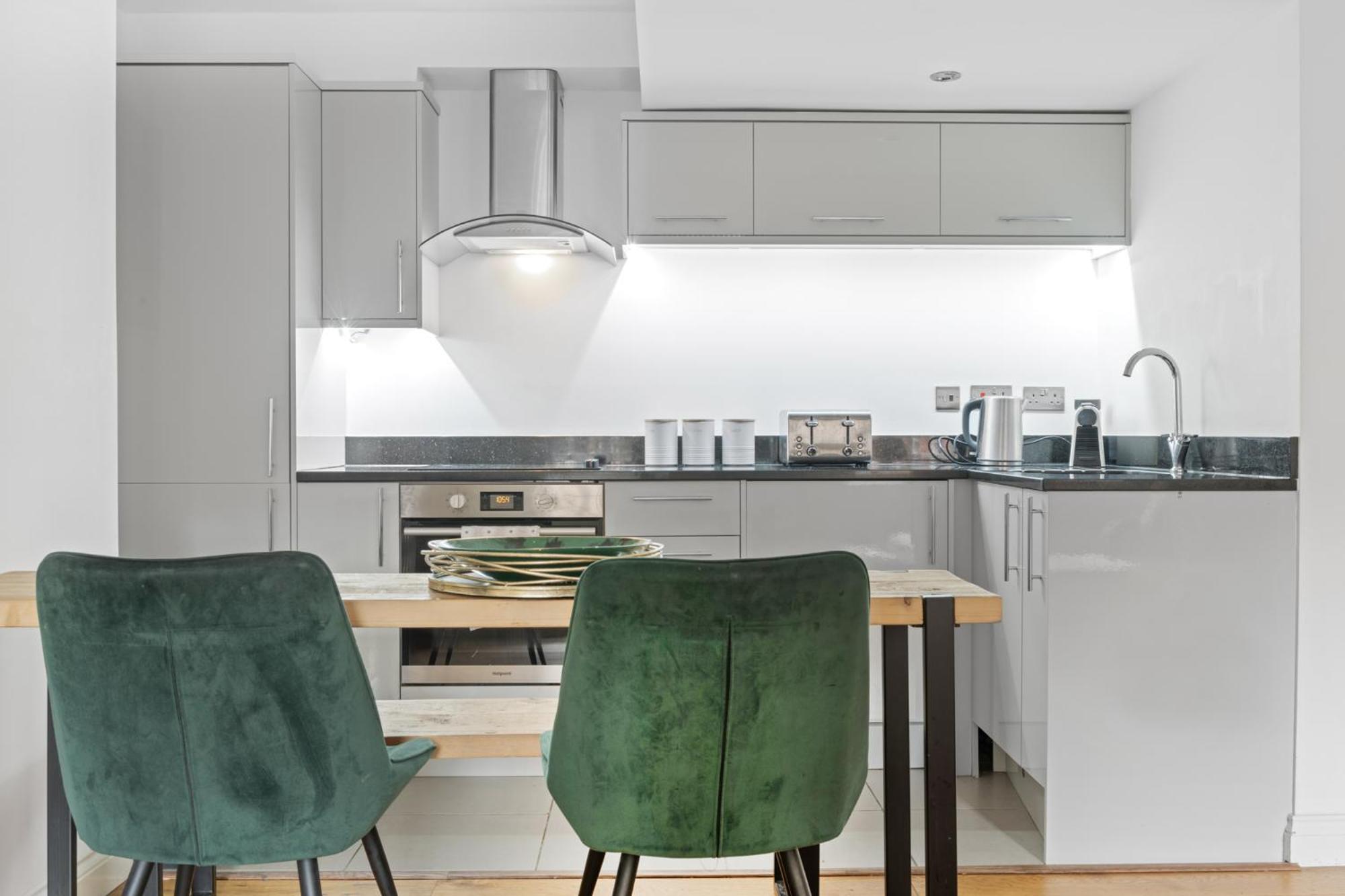 Luxury 1 Bedroom Lace Market Apartment