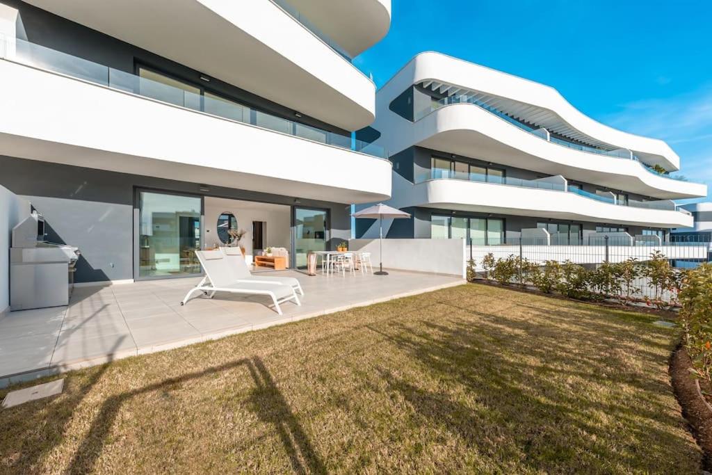 Higueron West Property Collection - The Poolside Garden by HWPC view 4