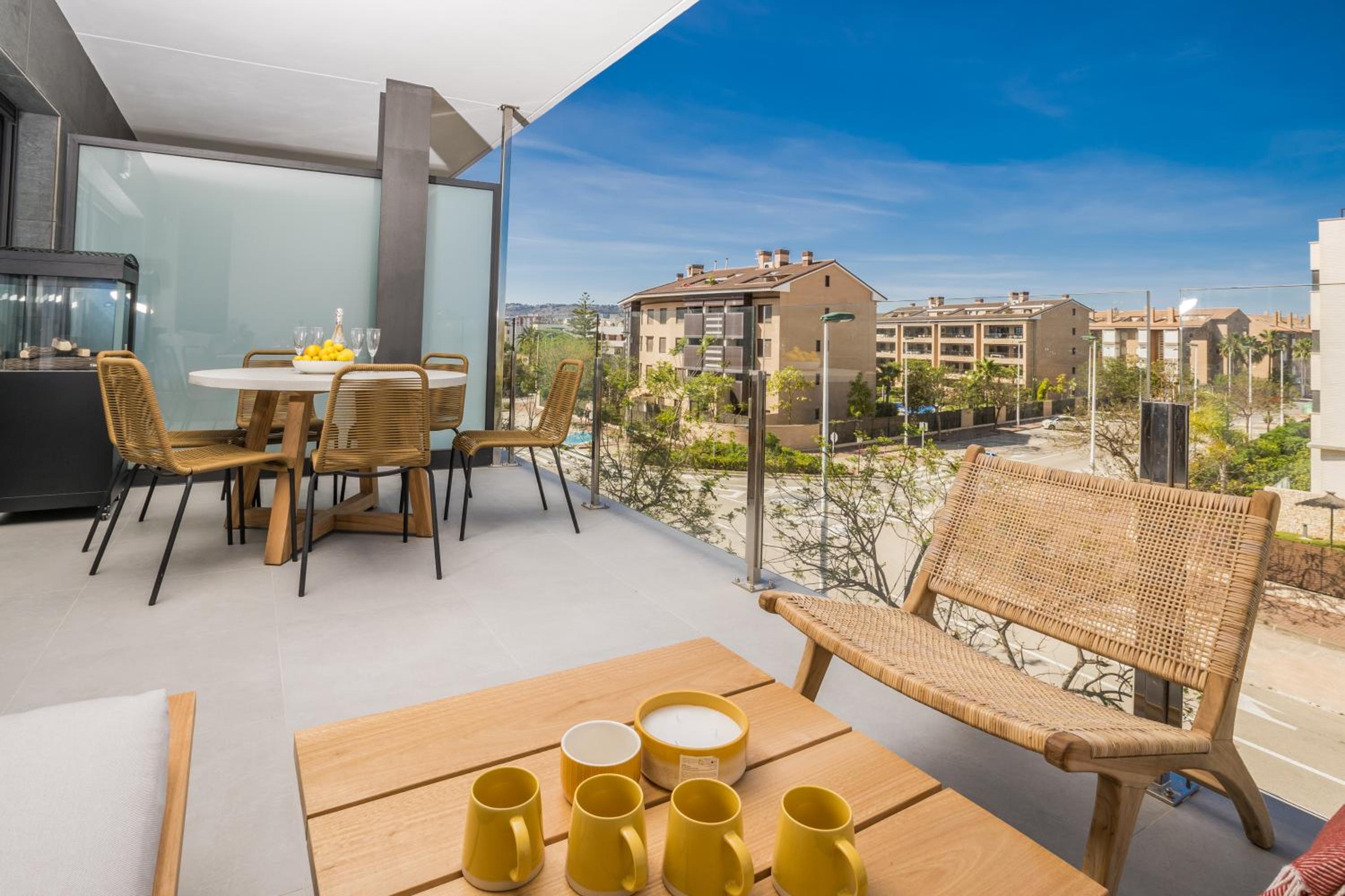 Prime Spanish Holidays - Rennes Arenal Playa Apartments
