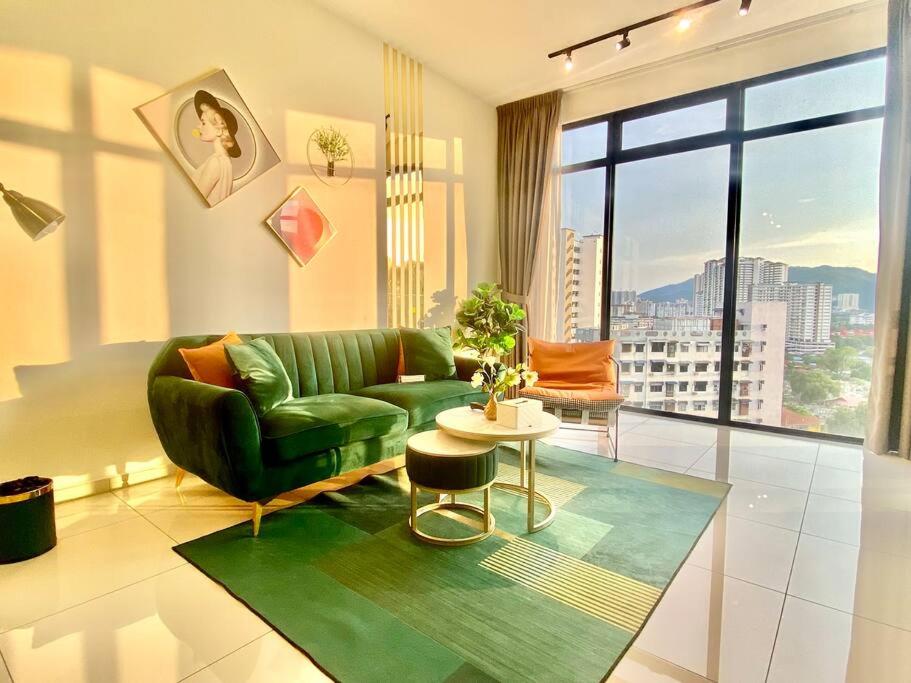 Hotel Beacon Executive Suites - 5min drive to Georgetown 20min from airport Luxury 2BR 2bathrooms suites - Image 1