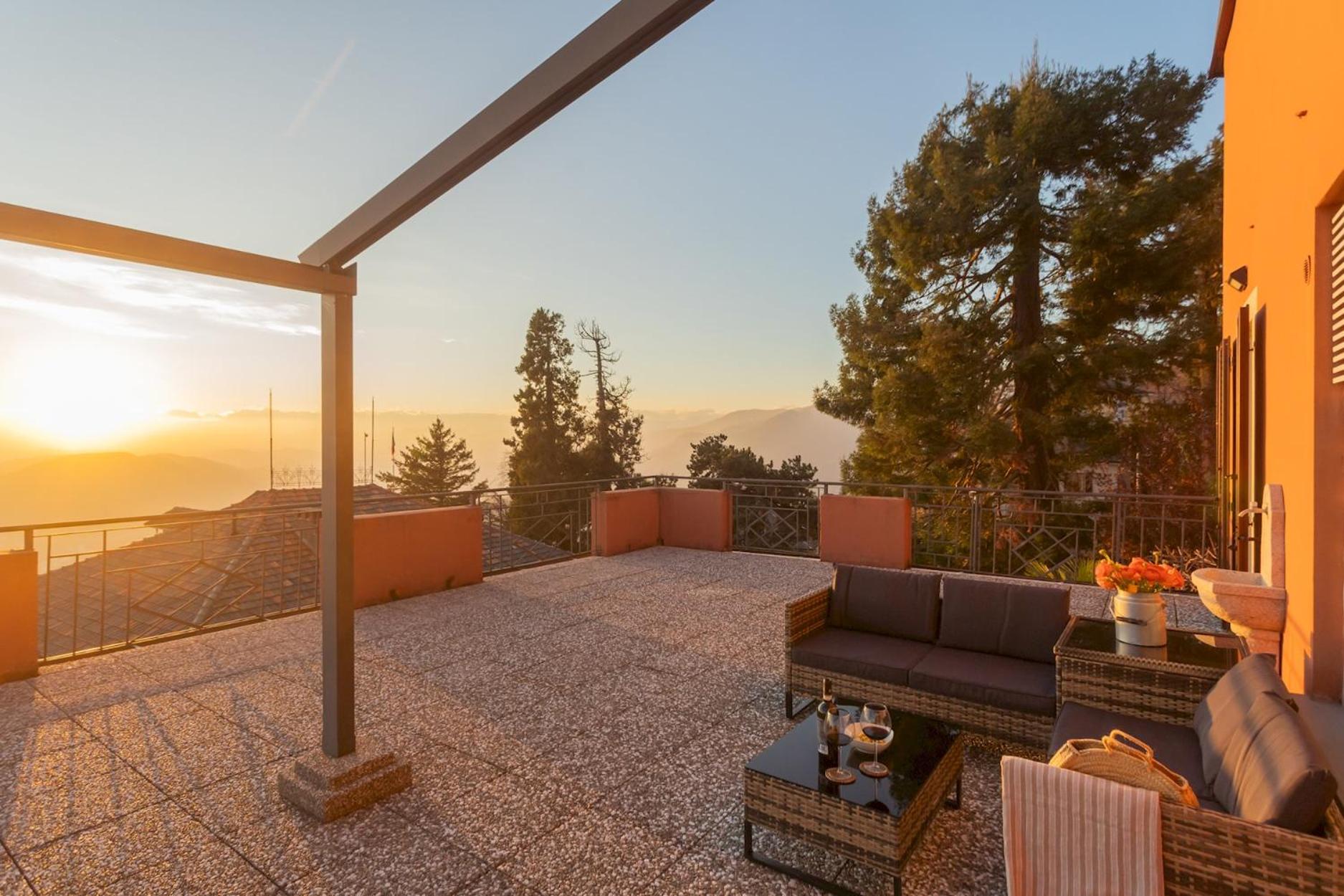Sunset Terrace Loft – Best View on Como view 5