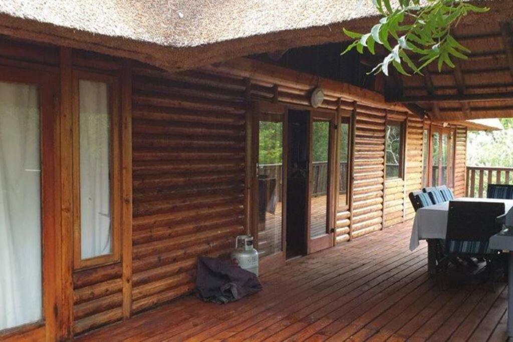 Tranquil bush cabin in Sodwana Bay Lodge Resort - House 62 view 4
