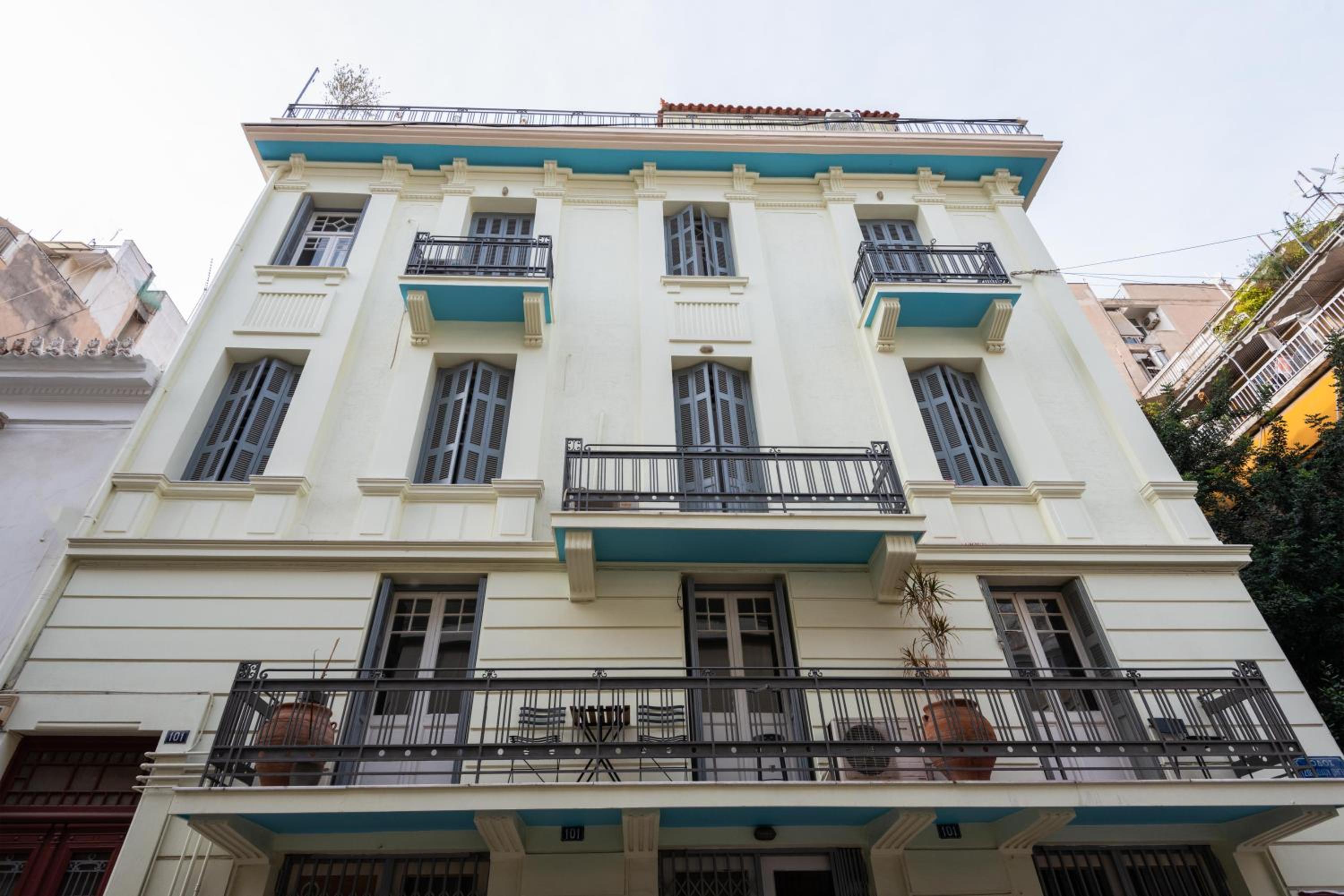 zen penthouse in exarchia