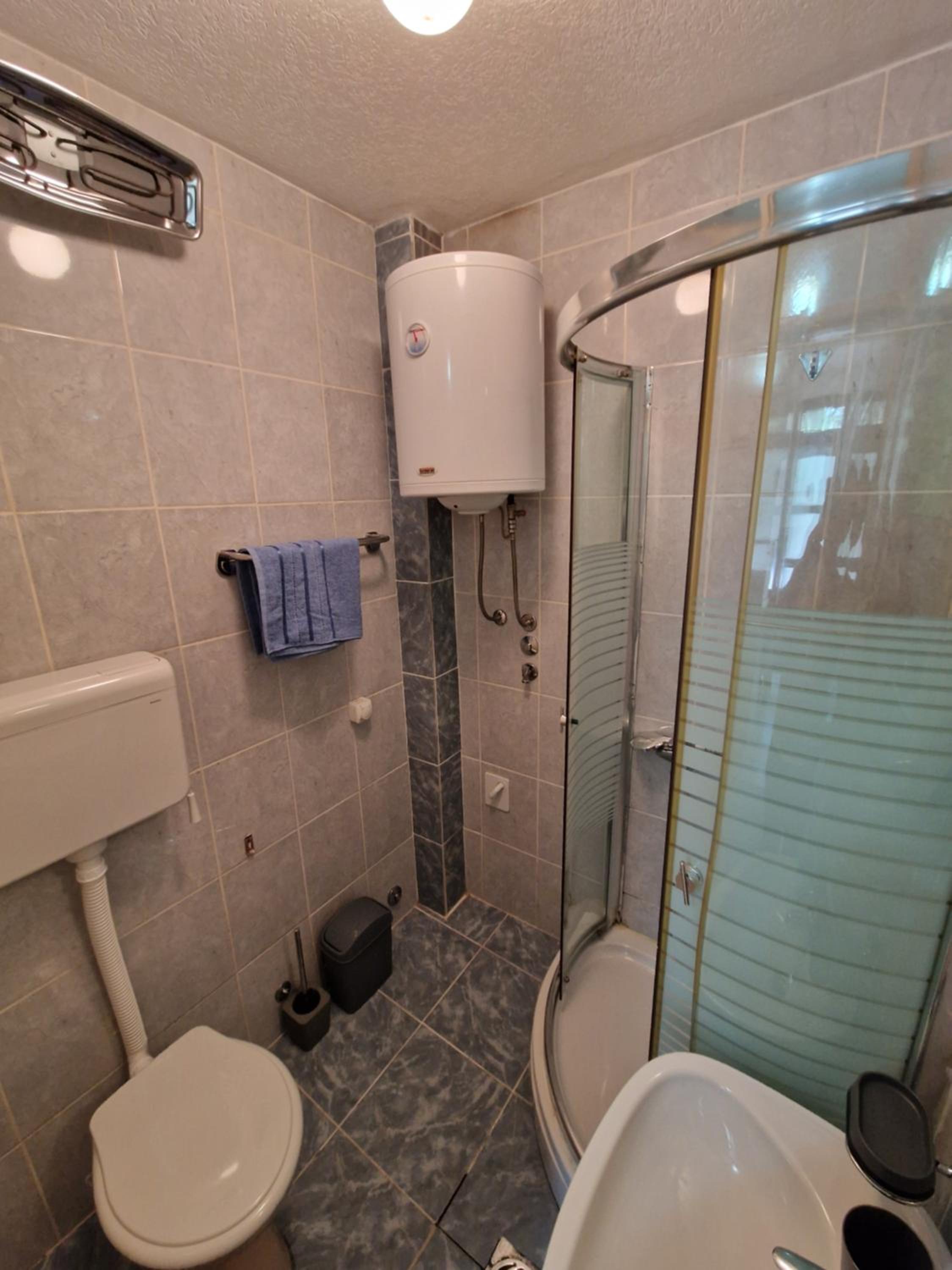 Apartman Merkur