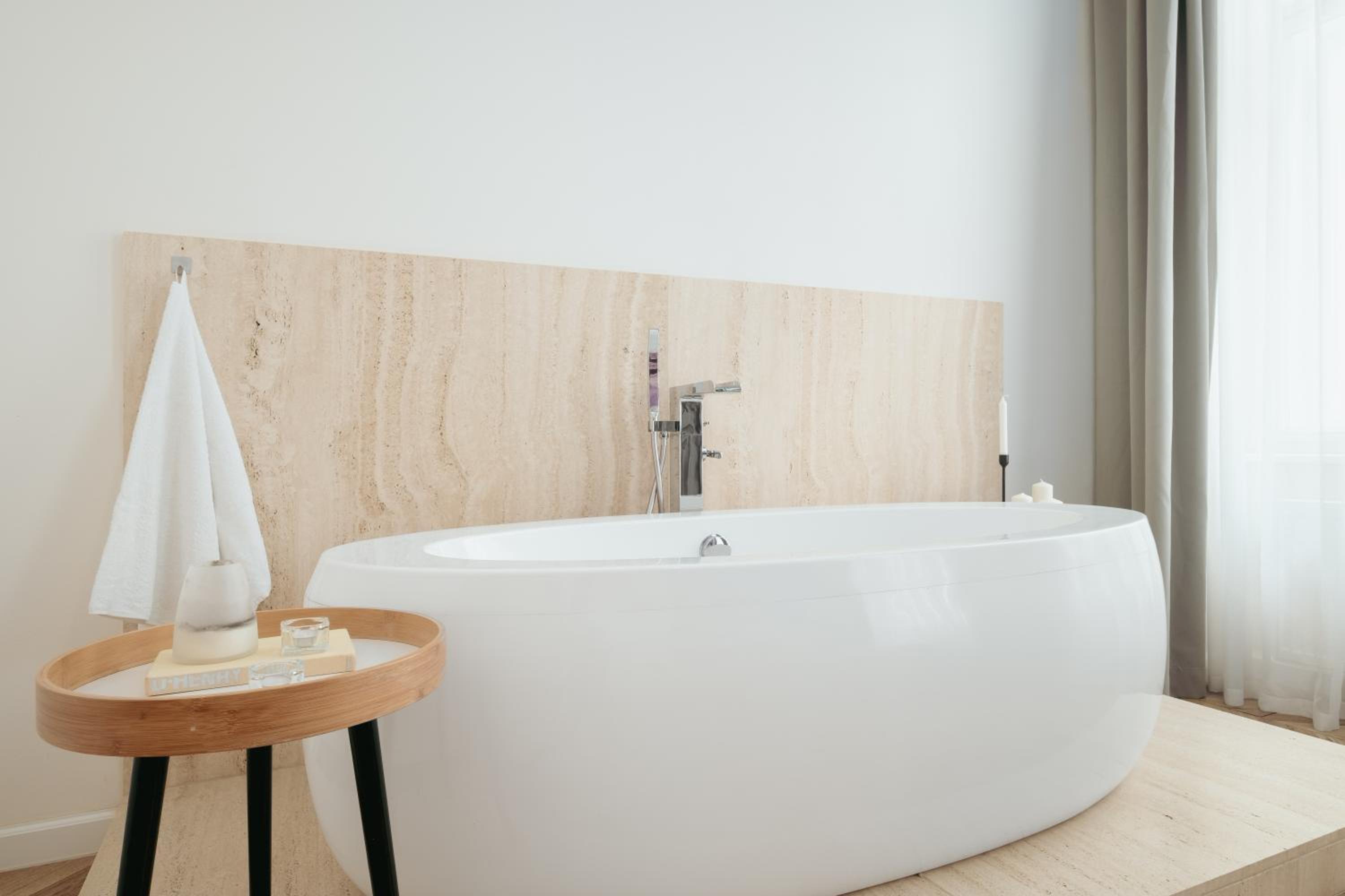 Prague Days - Spacious Apartment with Balcony near Wenceslas Square