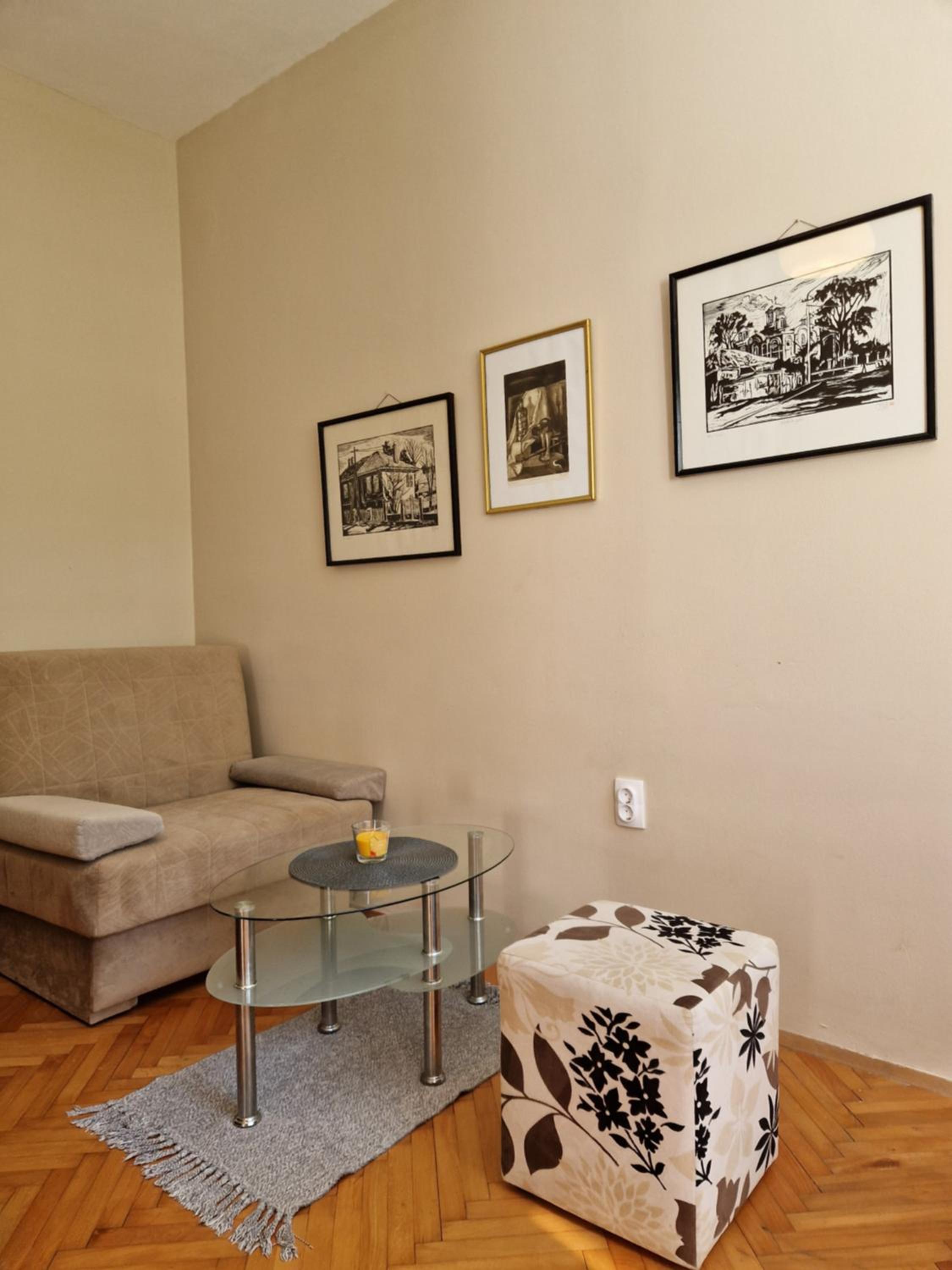 Apartman Merkur