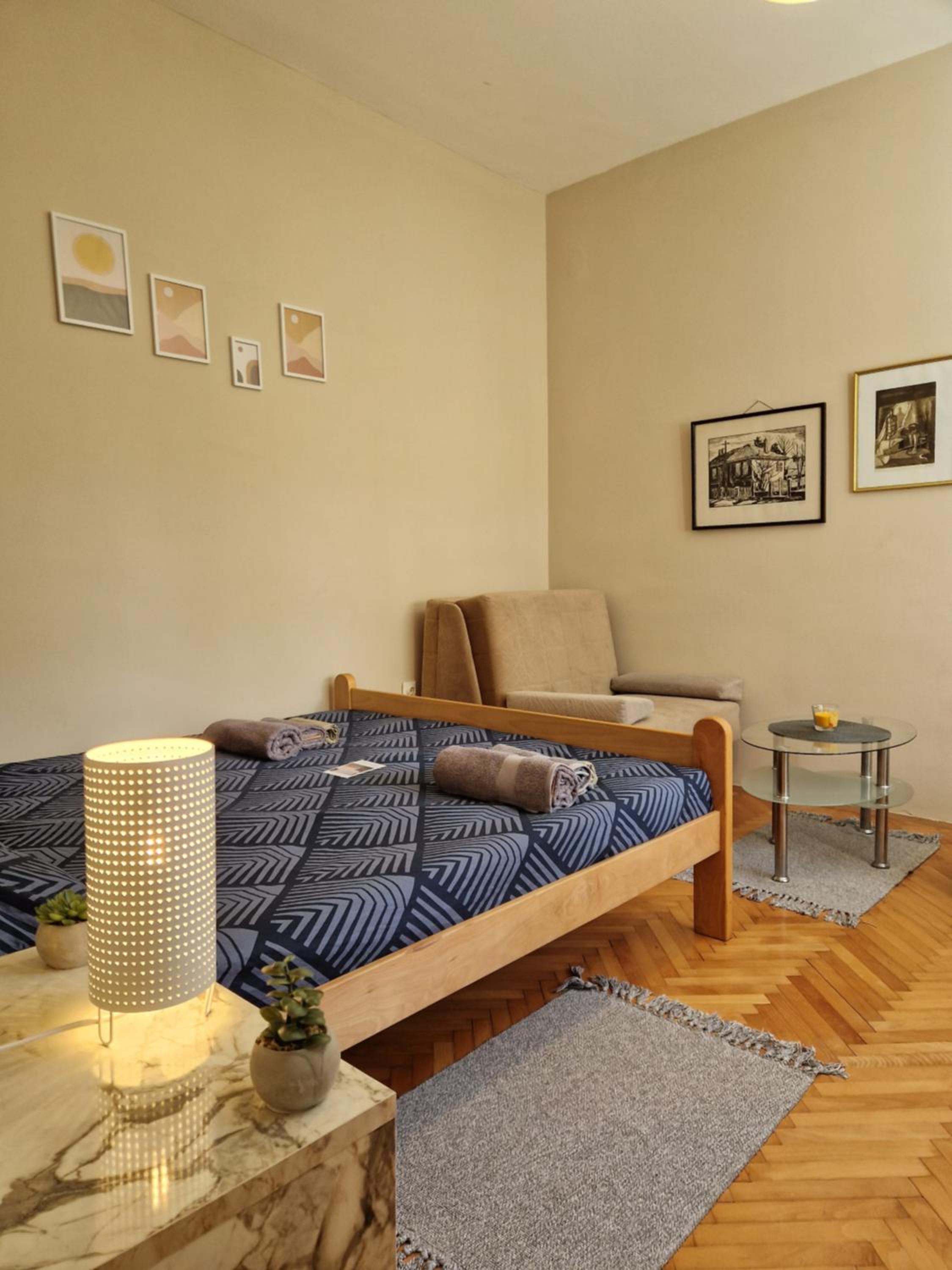 Apartman Merkur