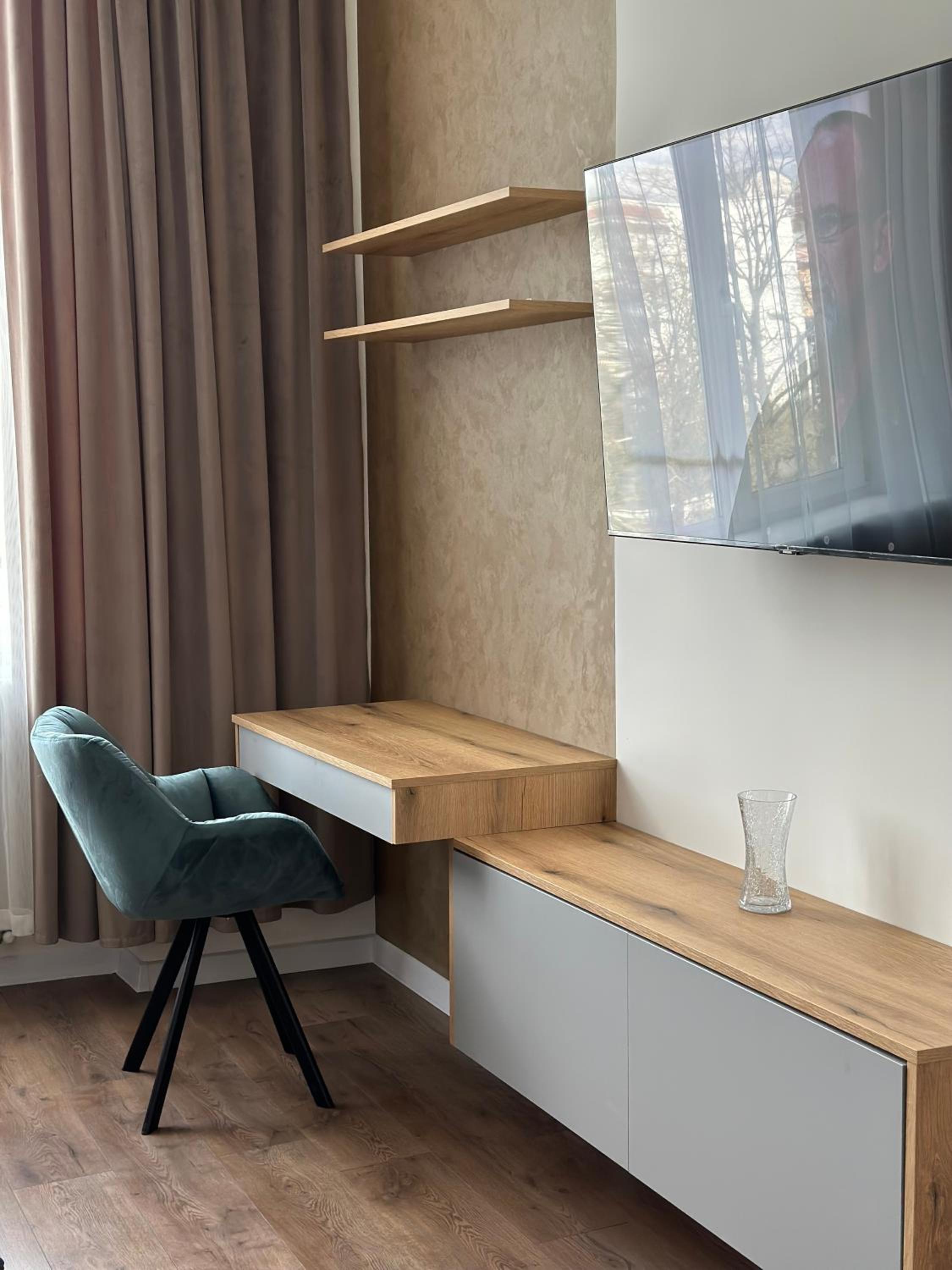 ROMANTIC Apartments - in the center of Lviv , 2 min to Opera view 3