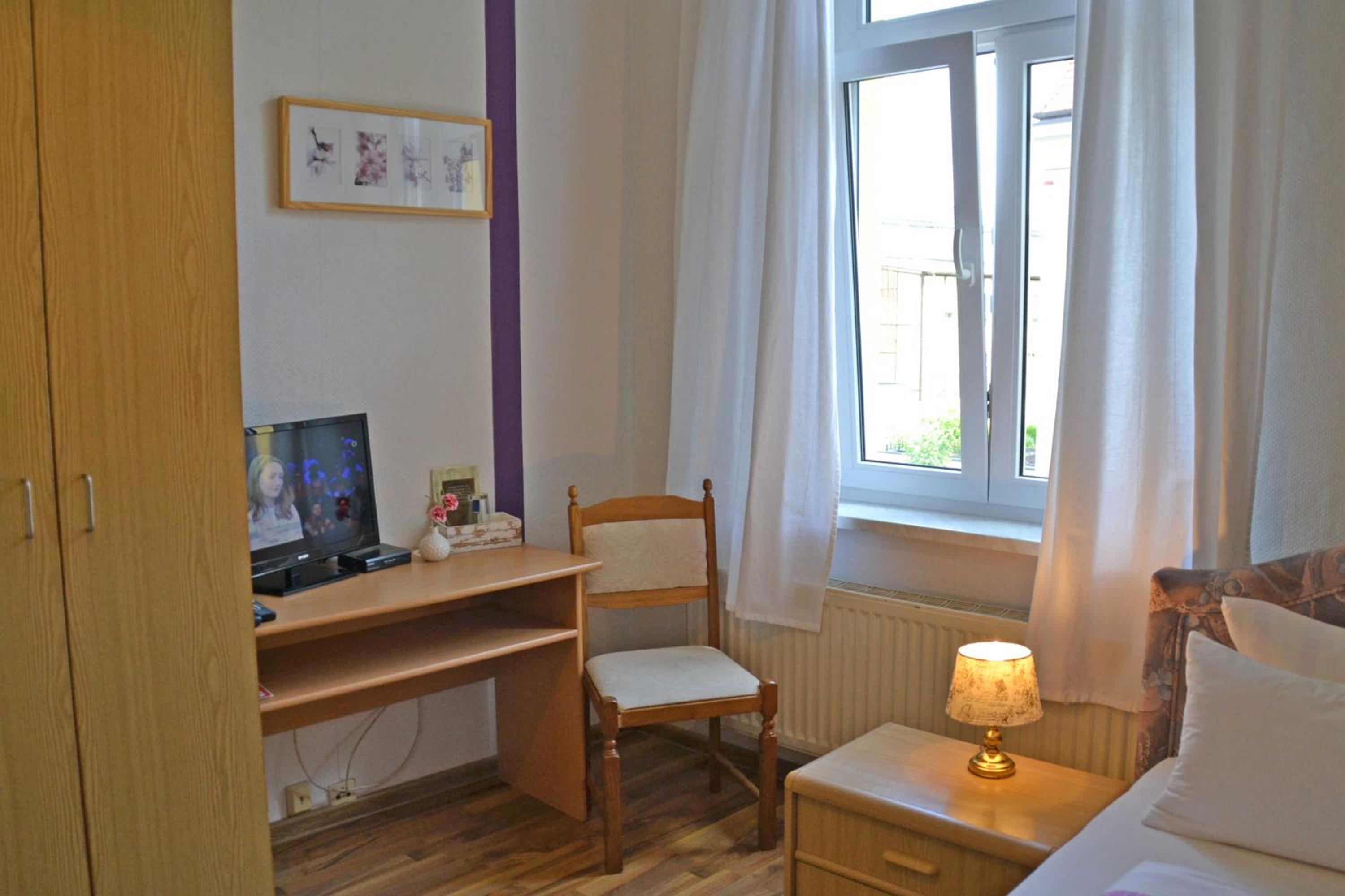 Photo 26
