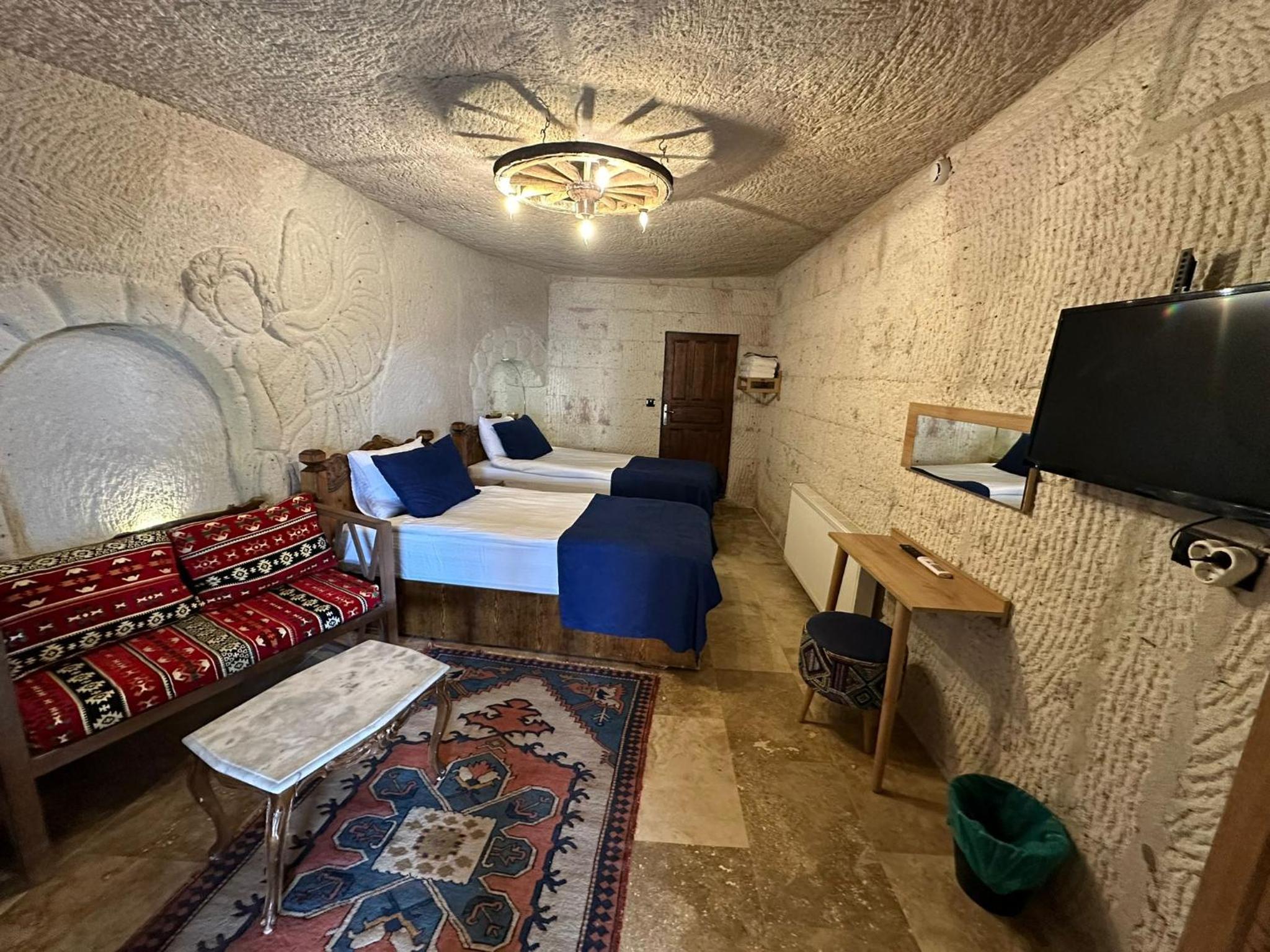 Sunset Cave - Image 18