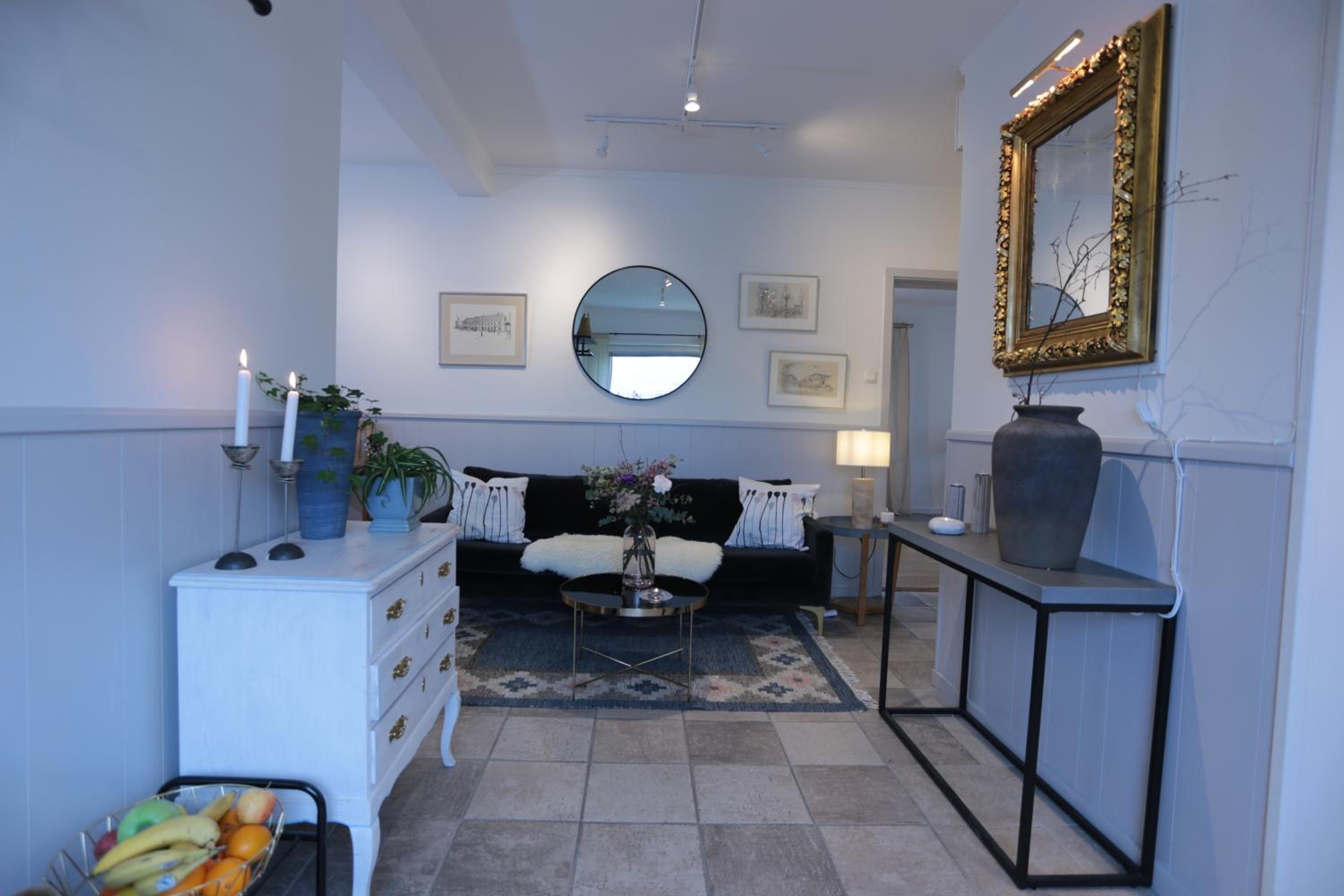 HaHa Nordic Home Partille Large 3BR Home for 7 Guests with 2 Kitchens, Garden & Parking