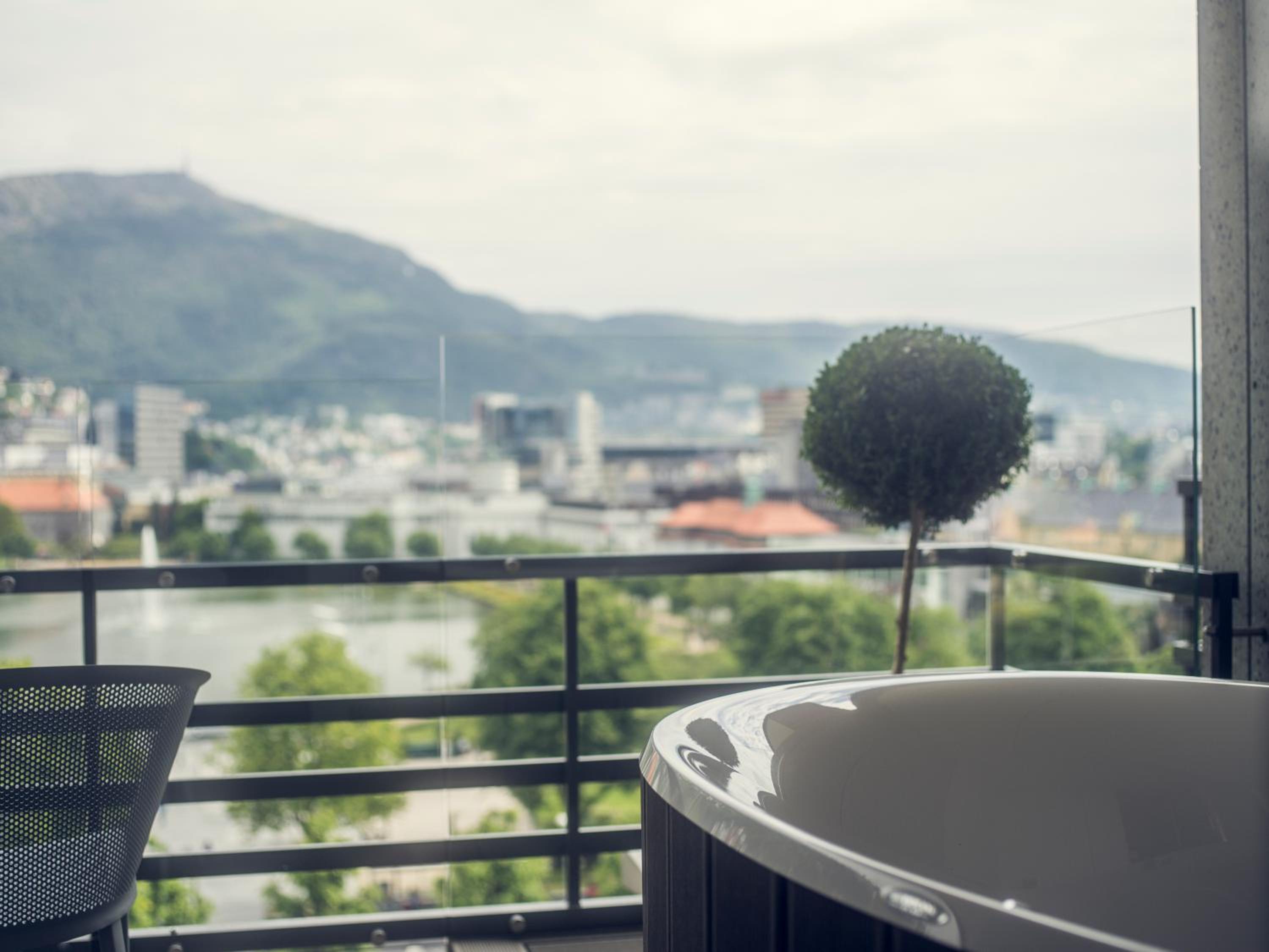 Bergen Vacations - Hotel Norge by Scandic - Property Image 90