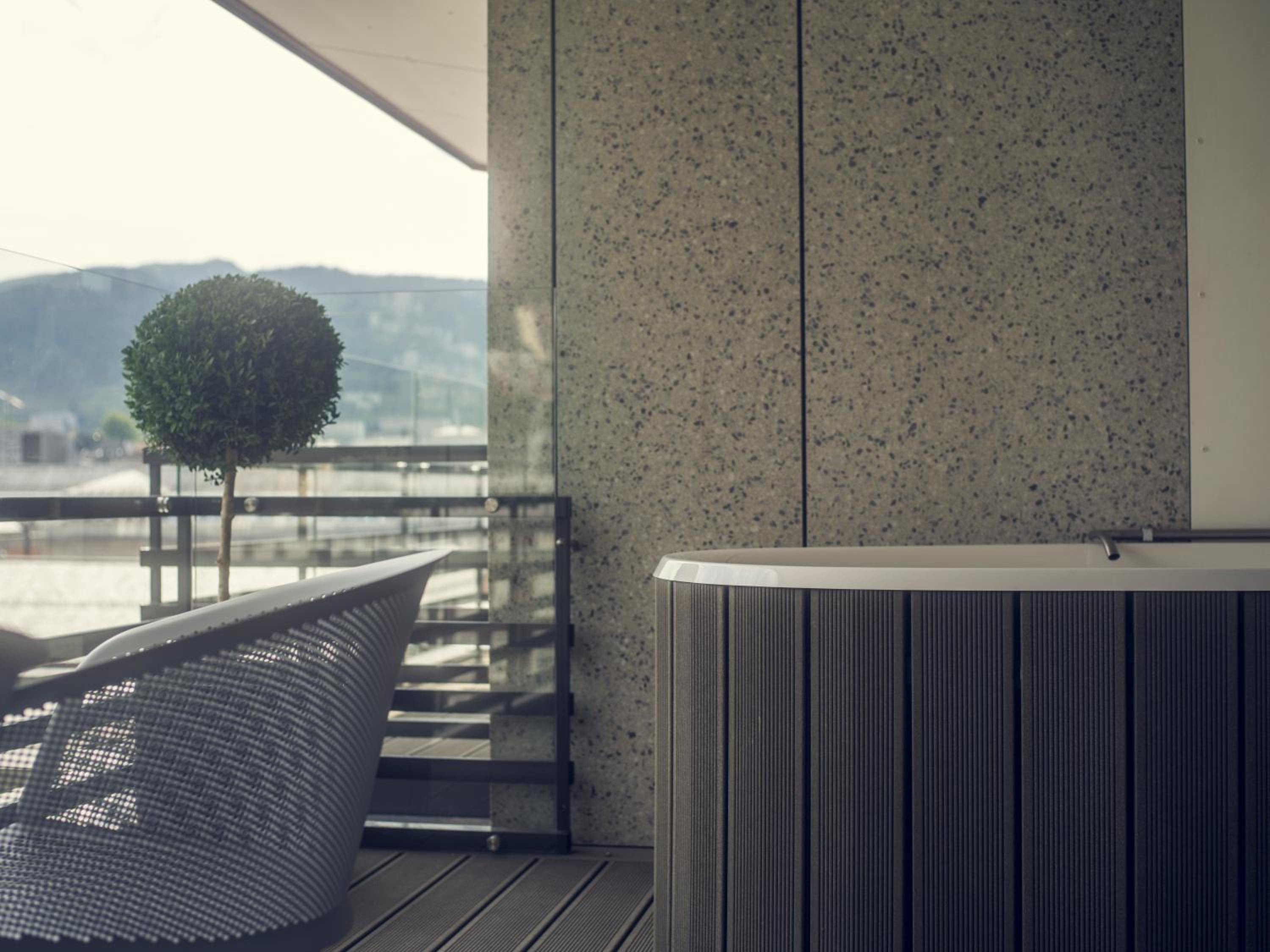 Bergen Vacations - Hotel Norge by Scandic - Property Image 56