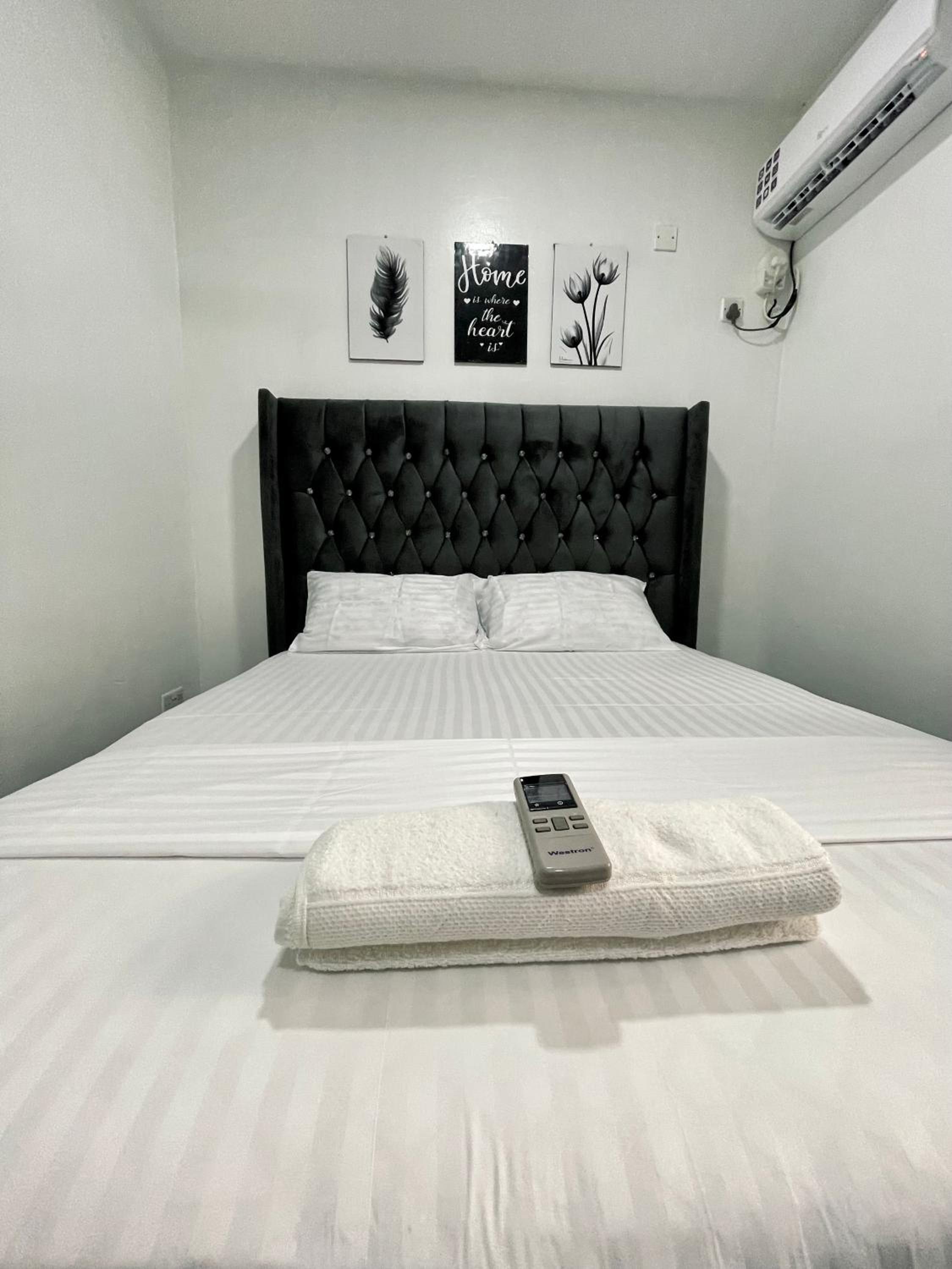Unique apartment with AC view 4