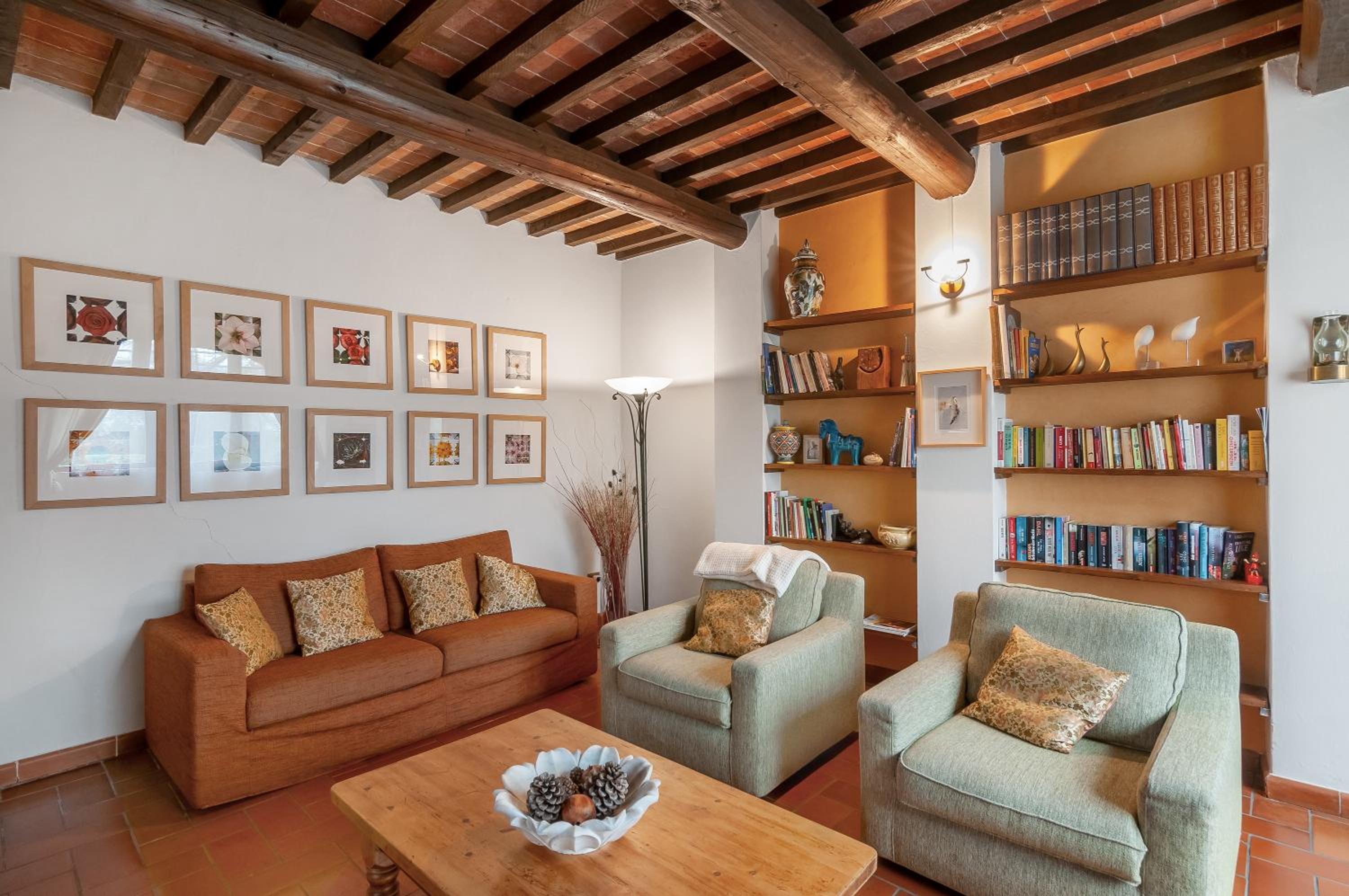 Le Spugne Home in Tuscany view 5