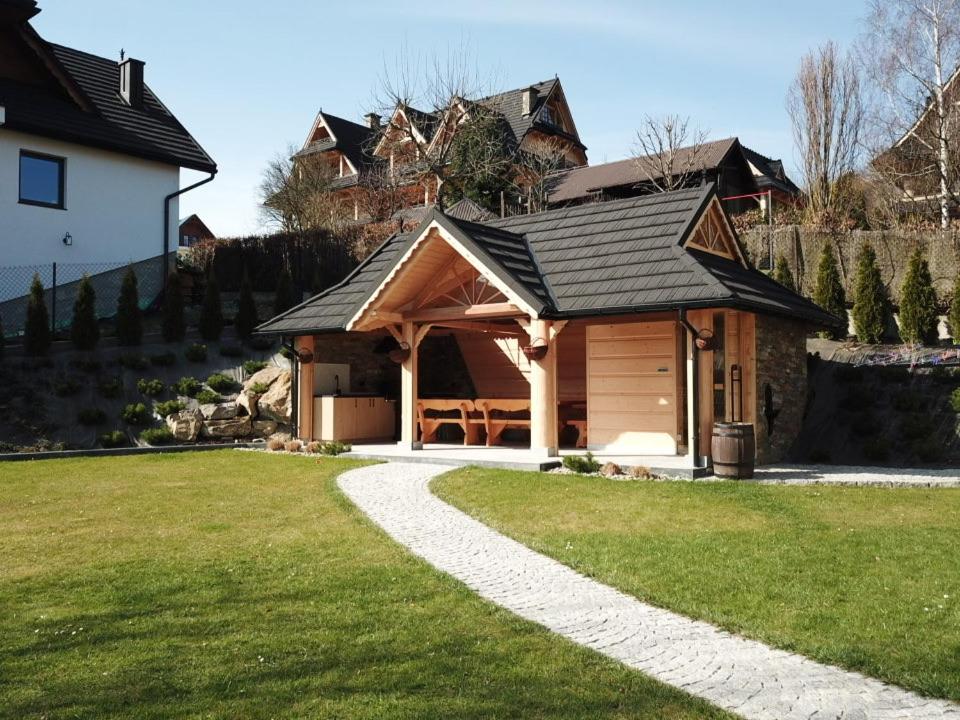 Photo 12