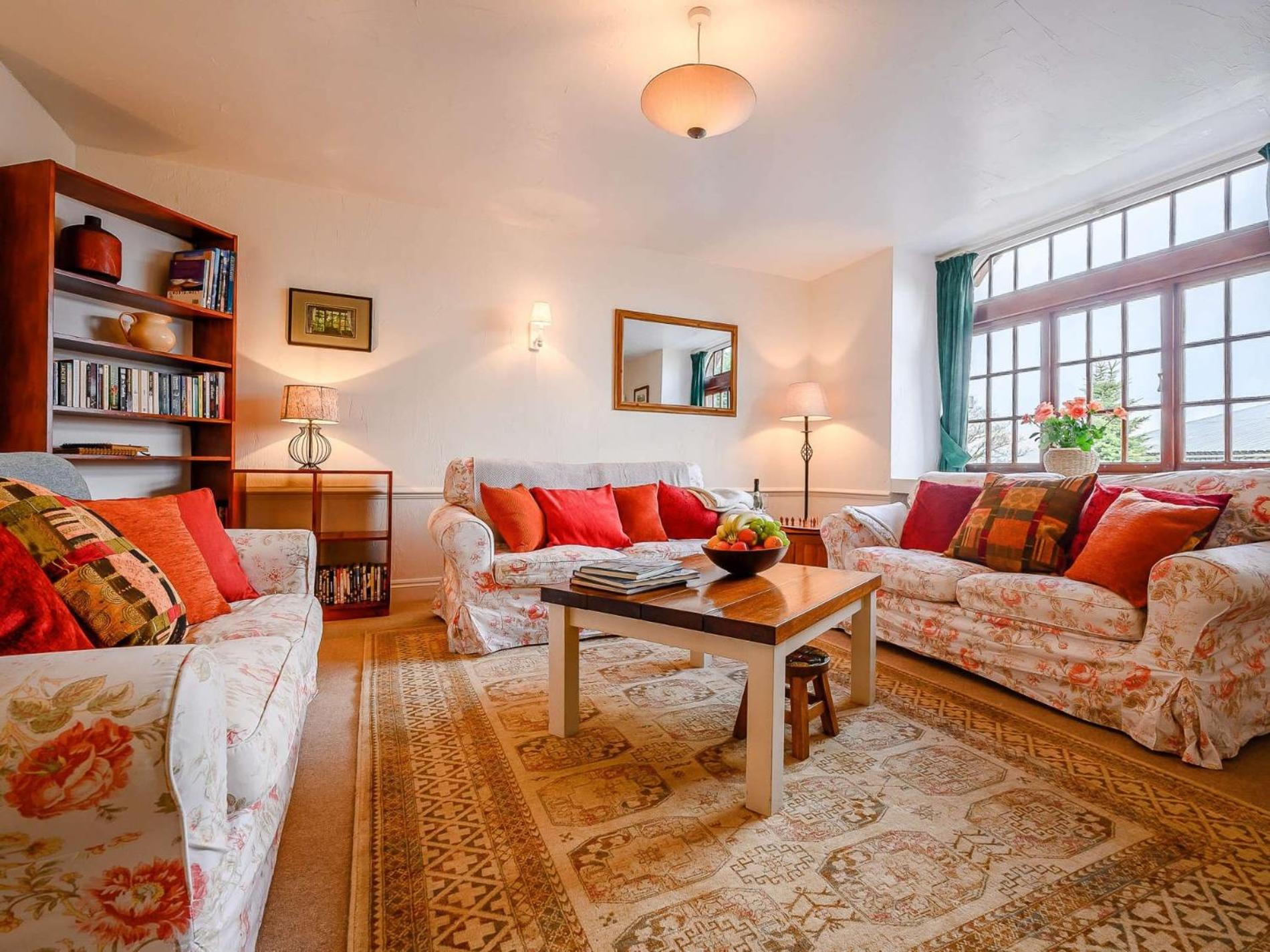3 Bed in Penrith oc-sz318 view 4