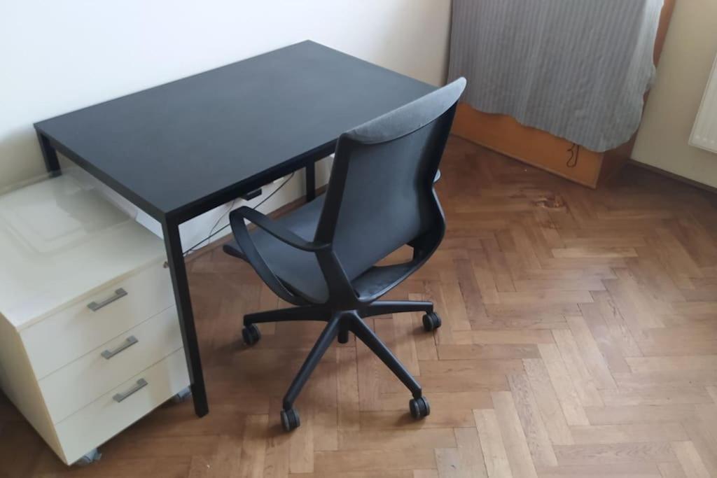 Spacious modern 3 bedroom aparment