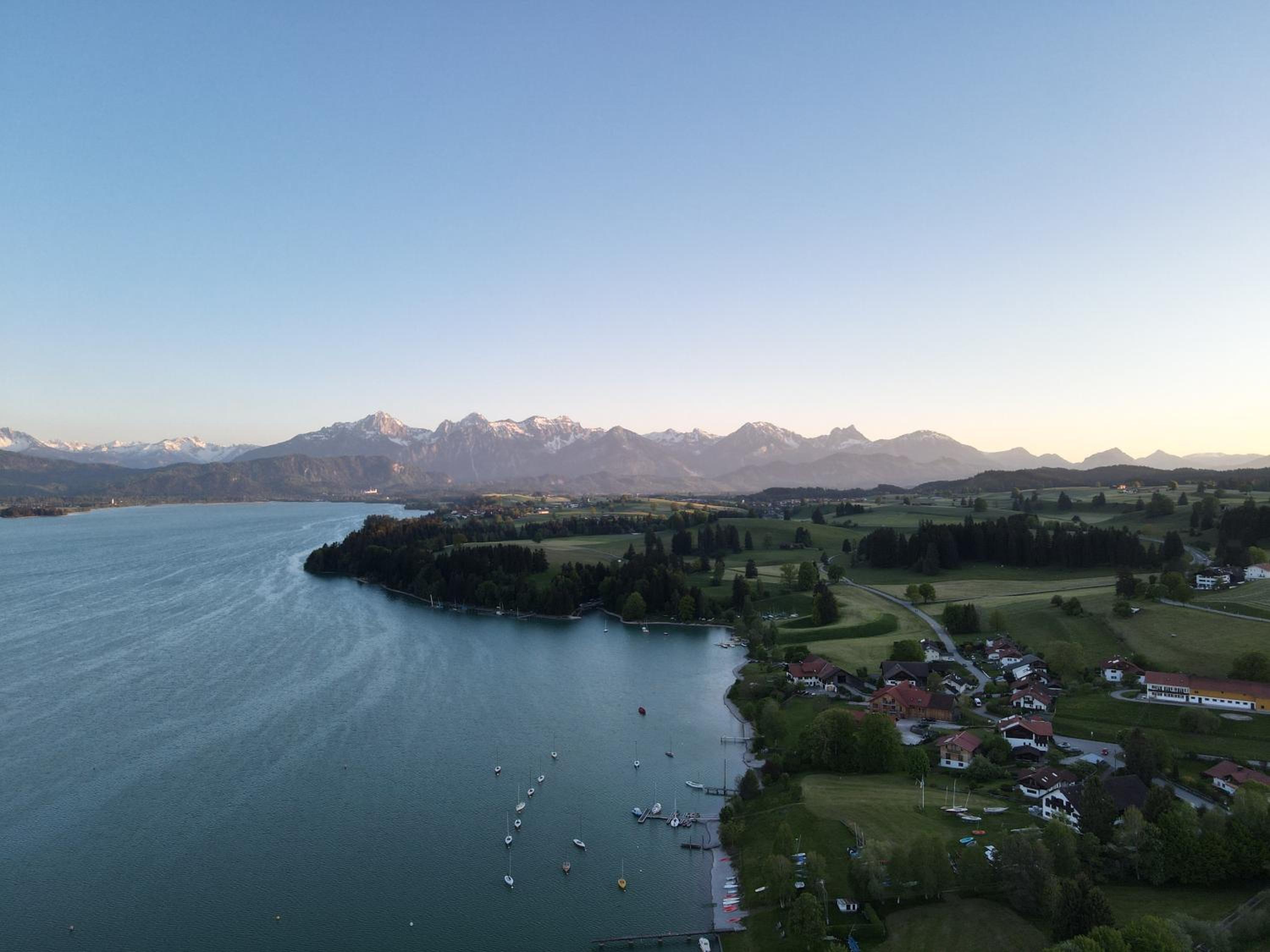 Biohof Stöger Adults Only Chalet mit Blick auf Schloss Neuschwanstein See und Alpen nur 2 Einheiten