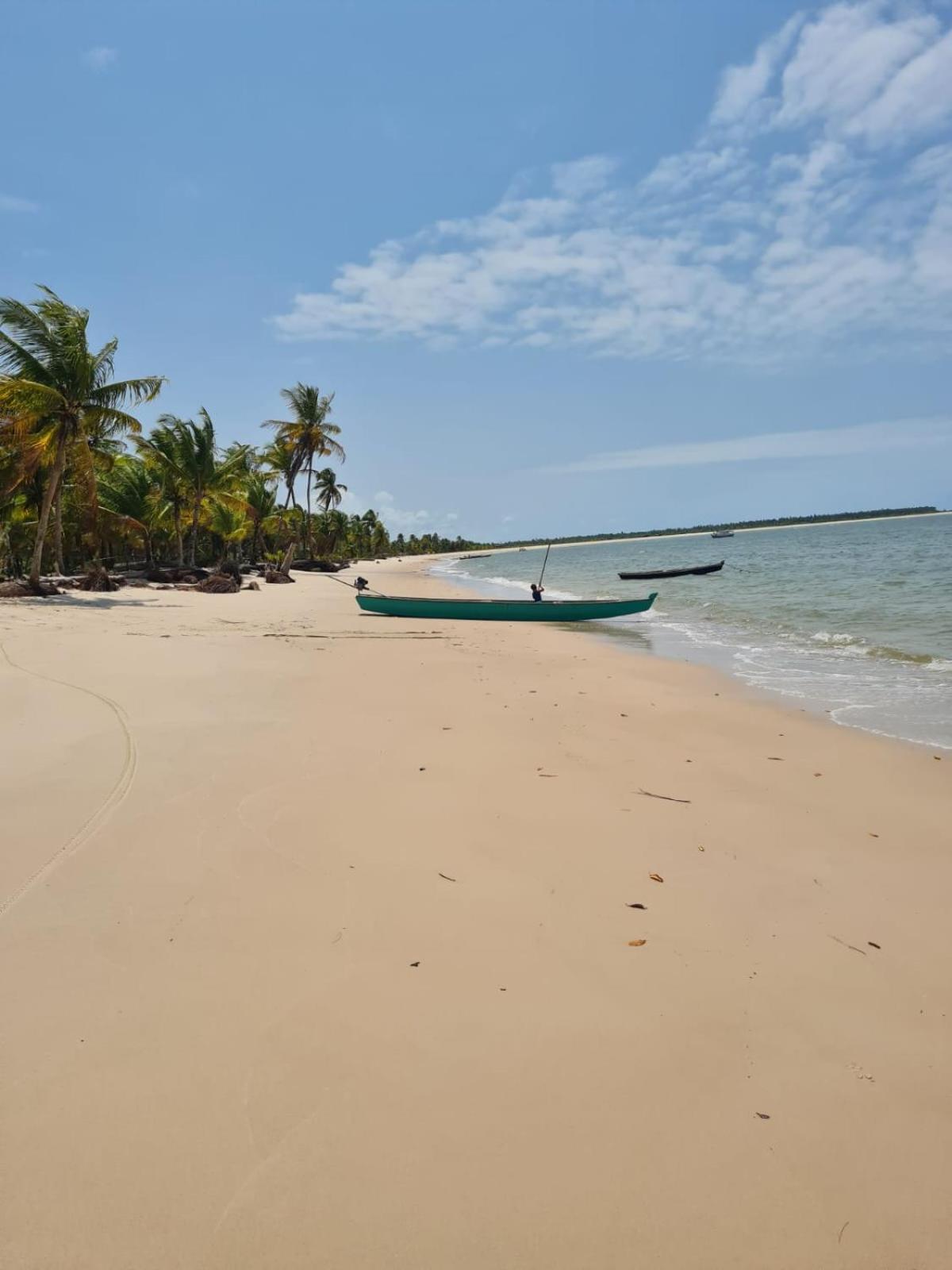 Casa pé na areia na Ilha do Contrato