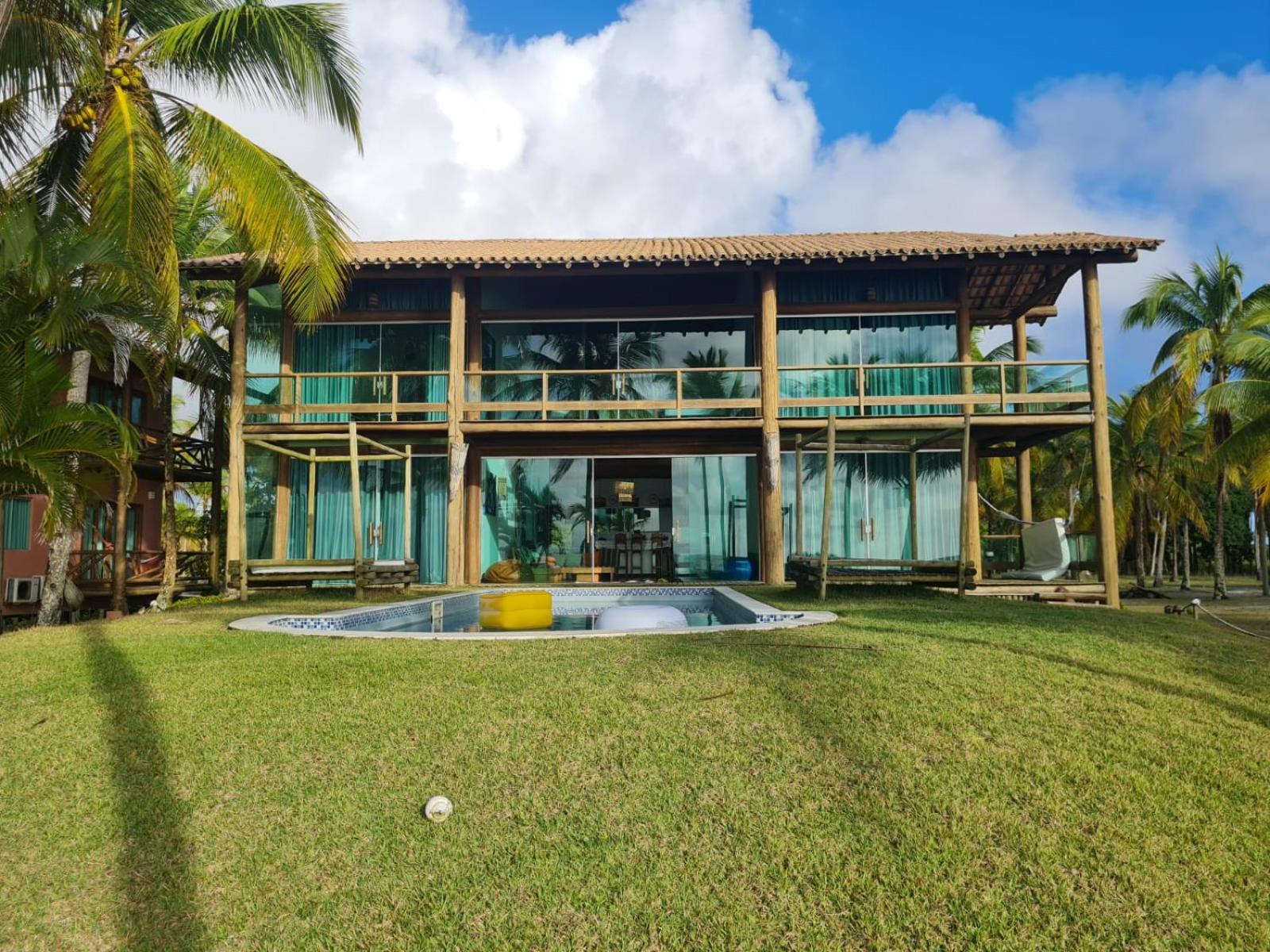 Casa pé na areia na Ilha do Contrato