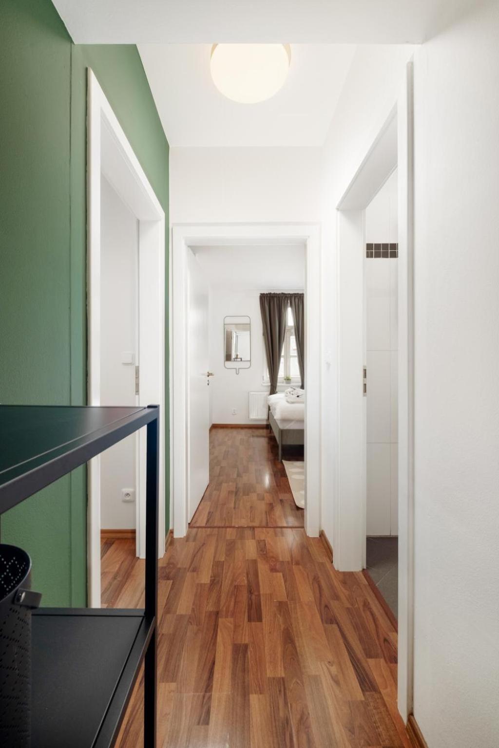 Prague Days - Modern Apartments just 7 min from Wenceslas Square