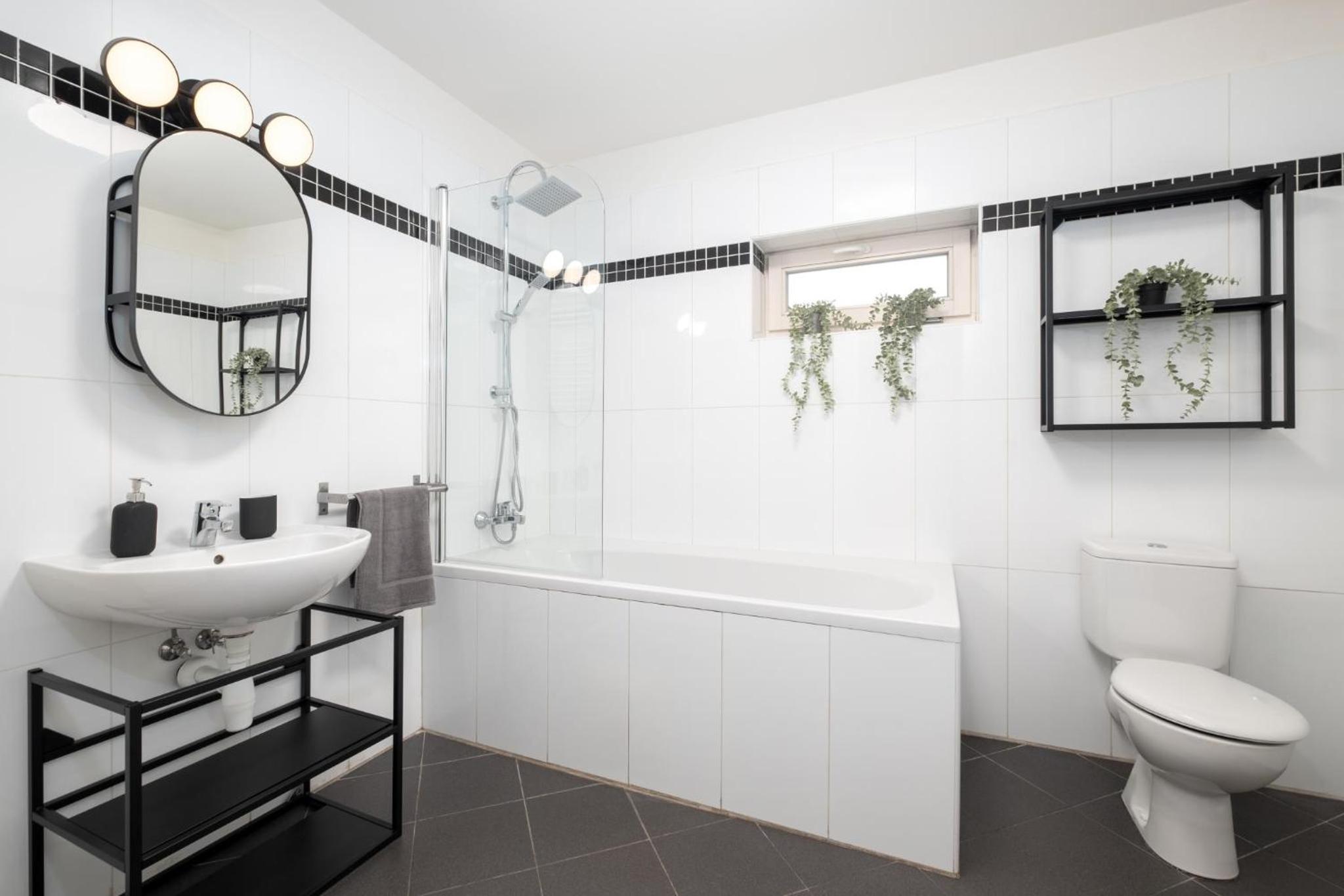 Prague Days - Modern Apartments just 7 min from Wenceslas Square