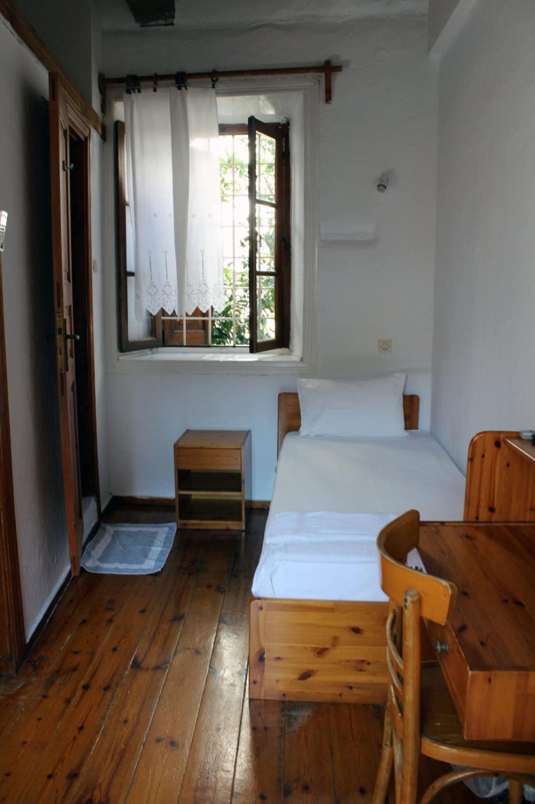 Sotos pension
