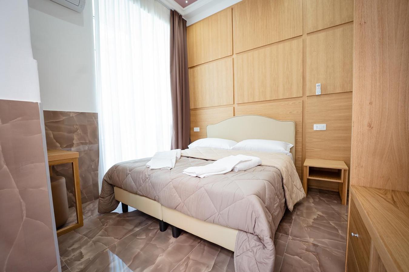 PC Boutique H, Sea View by ClaPa group