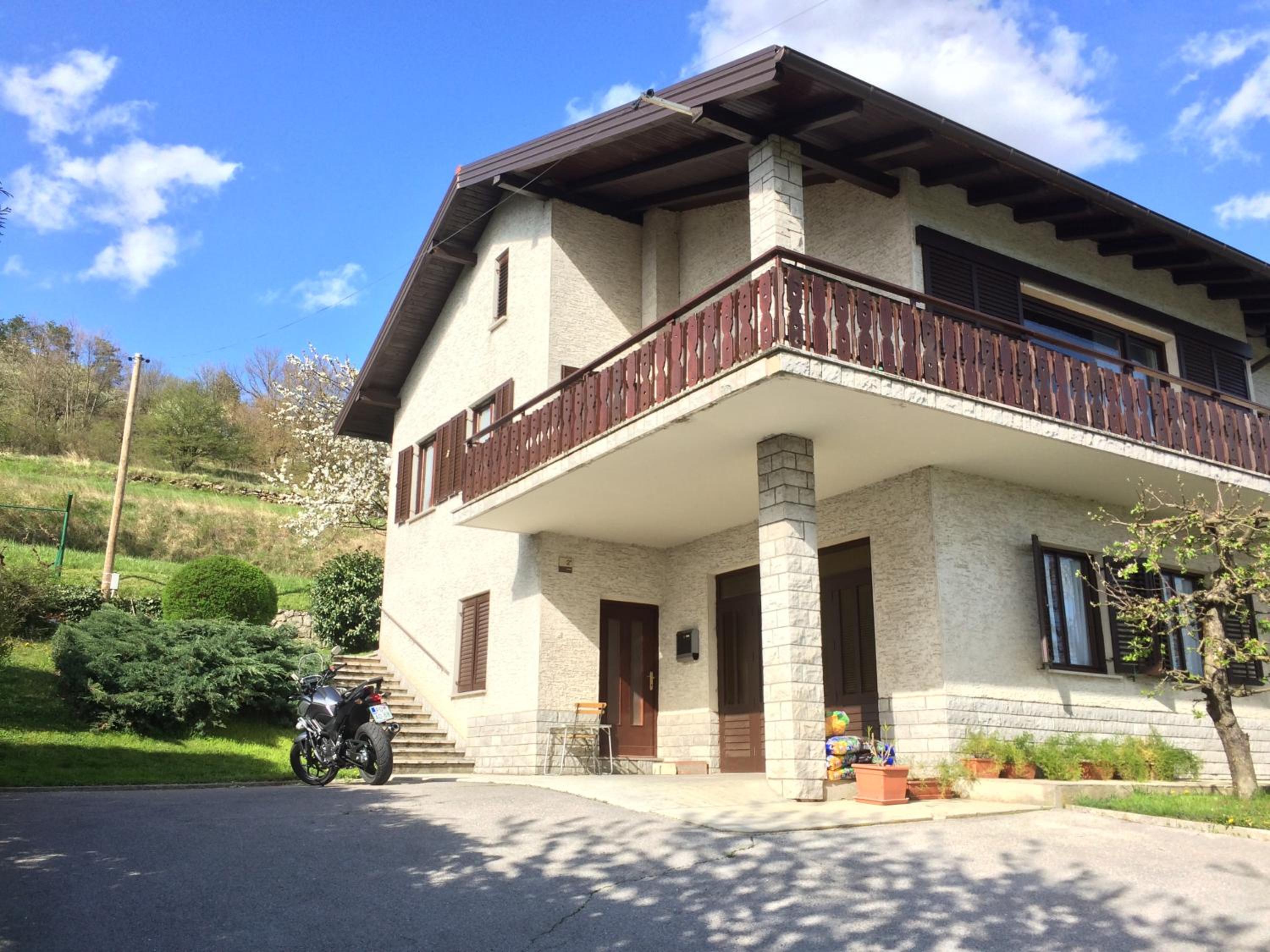 Sunny Hill Apartment