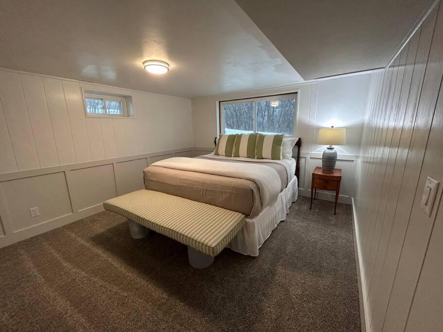 Cozy Mountain Retreat