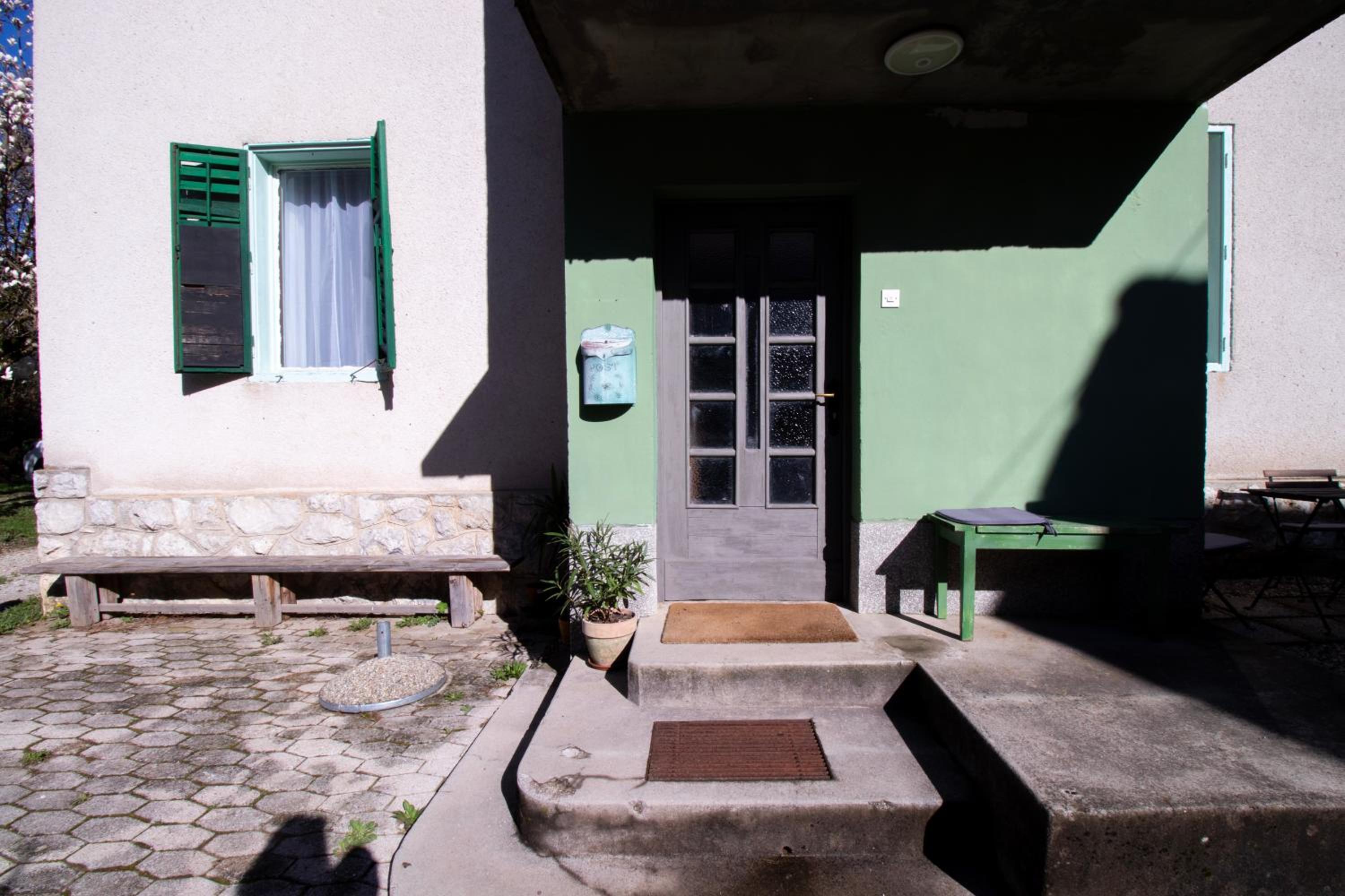 Garden apartment No.3