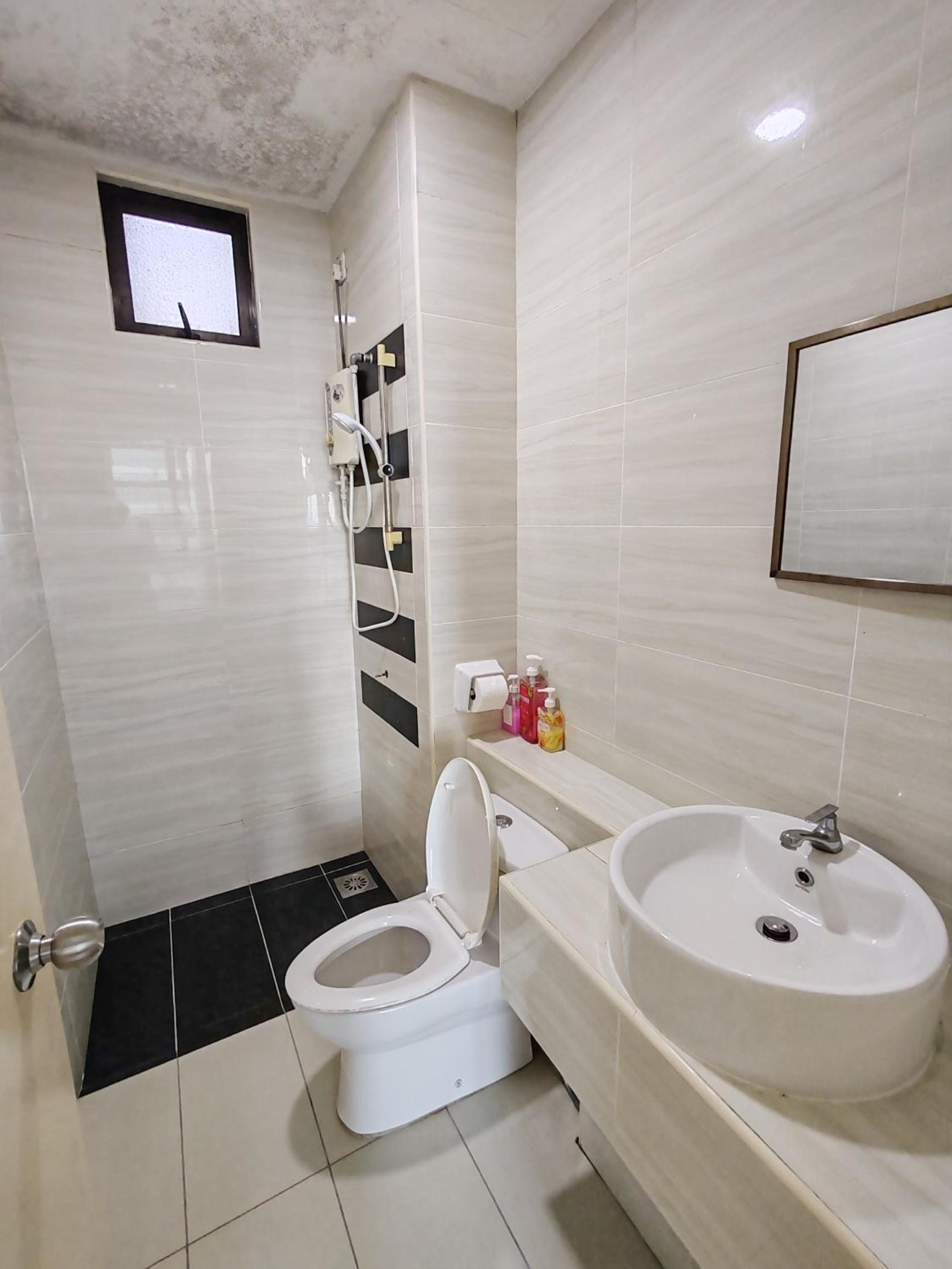DSummit 3bedroom WiFi Netflix 5 Pax