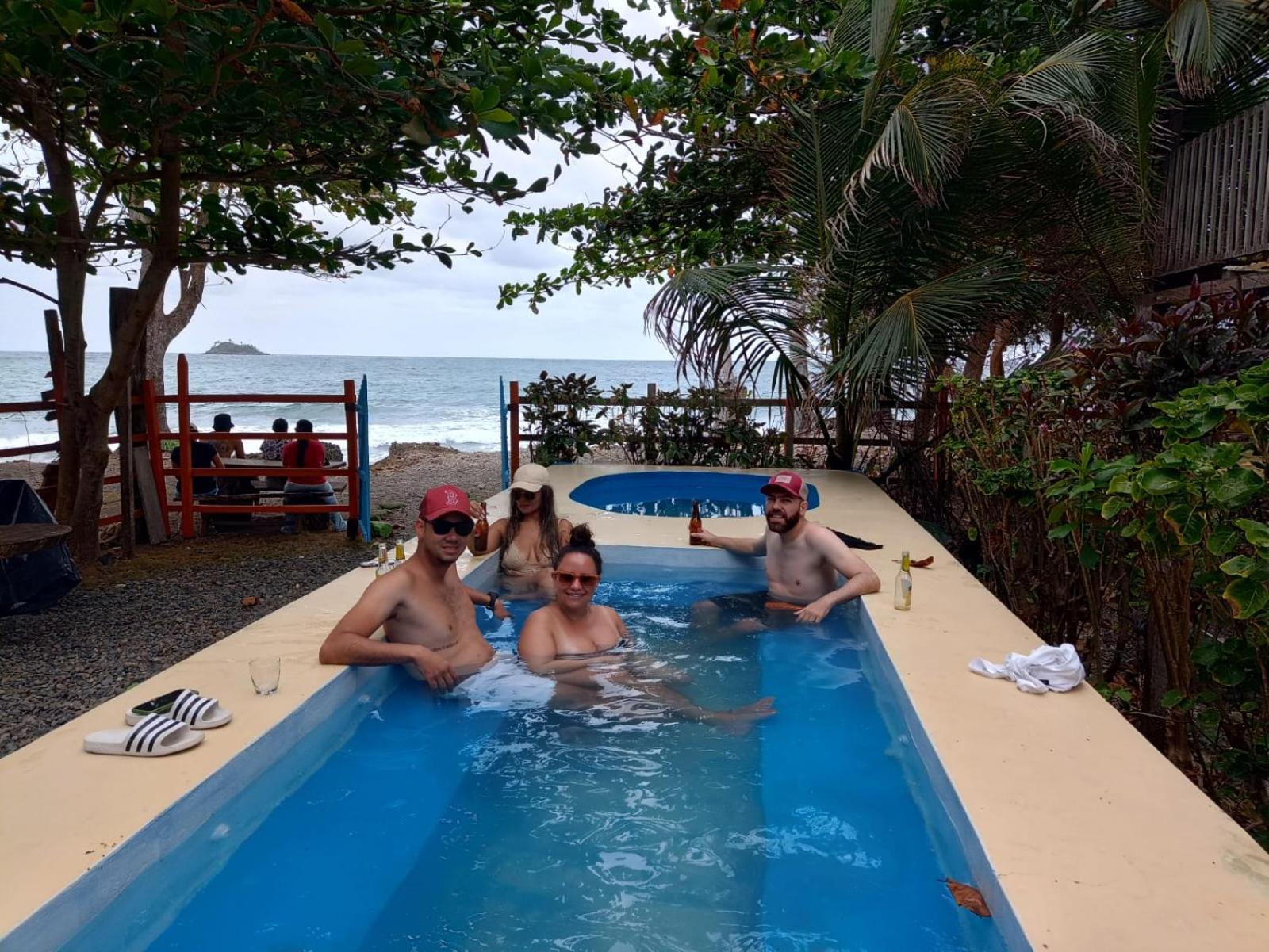 Casa hostal playa coral