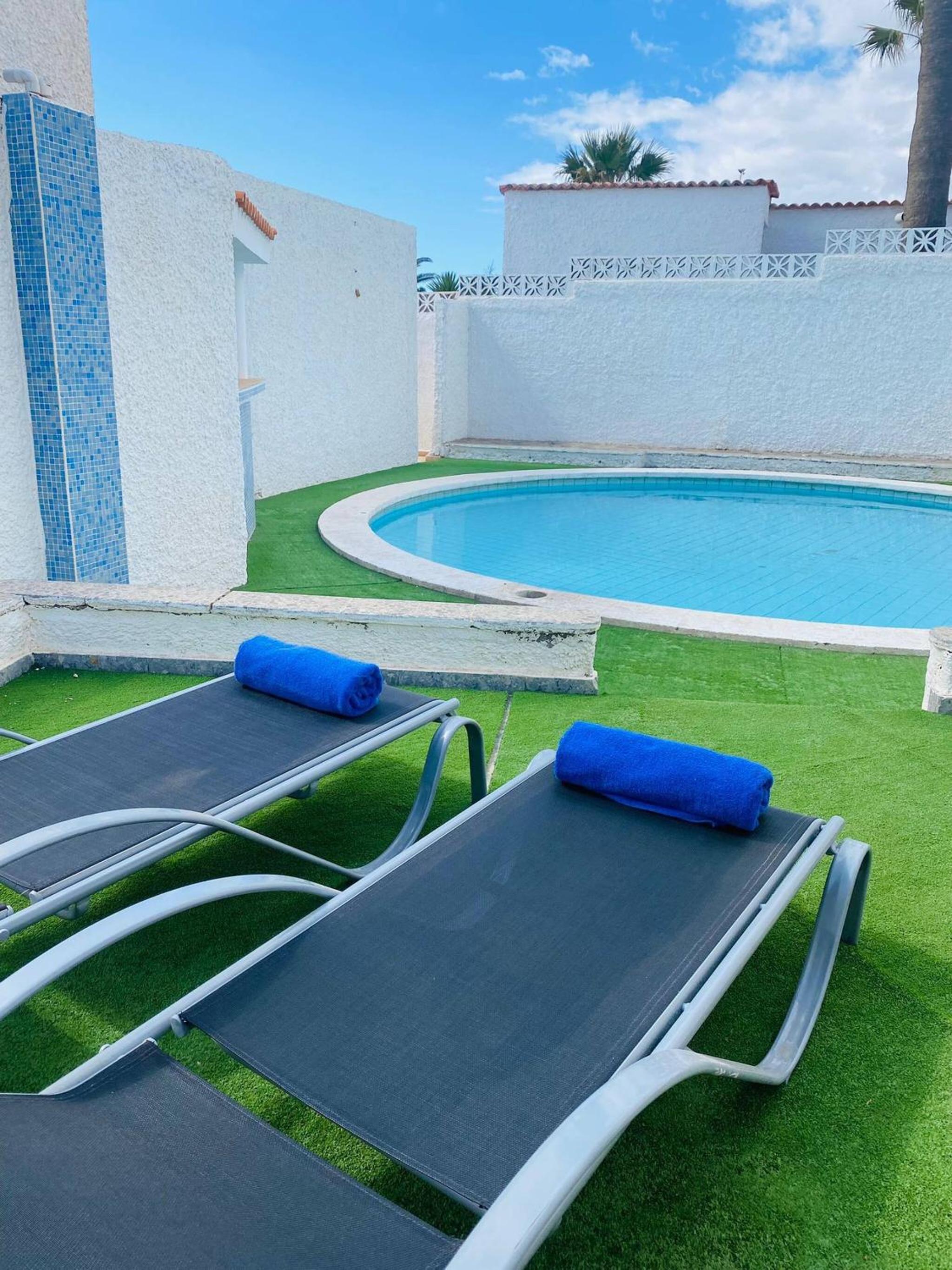 Beautiful Villa Duque with Pool in Poris Abona and Parking