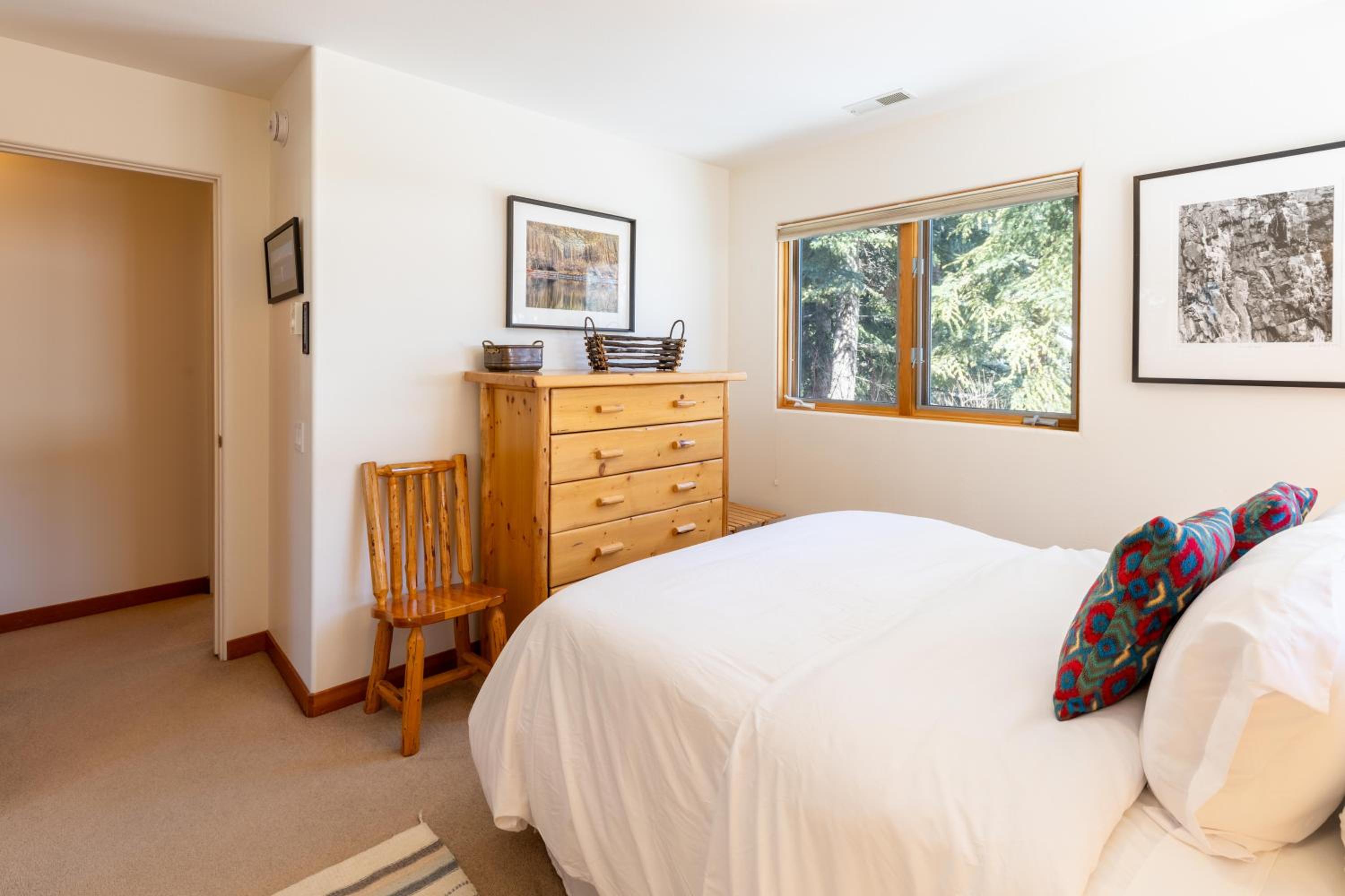 Ketchum Vacations - Warm Springs Ski Way Home with Pool, Pickleball, and More! - Property Image 4