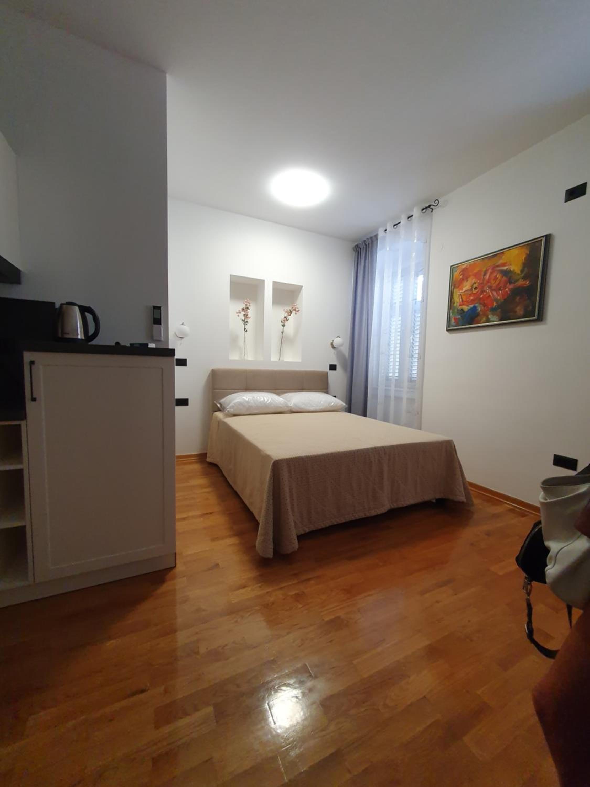Pleasant home apartments view 3