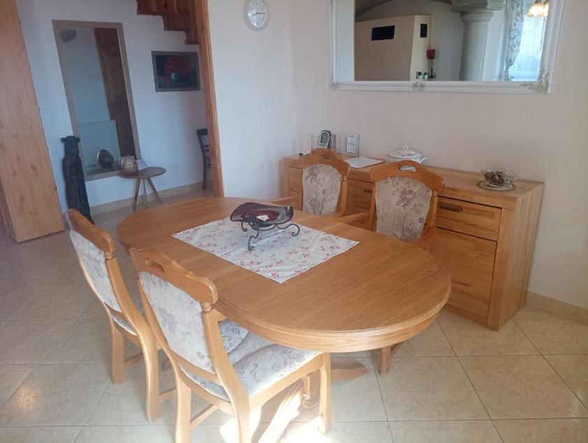 Júlia Apartman