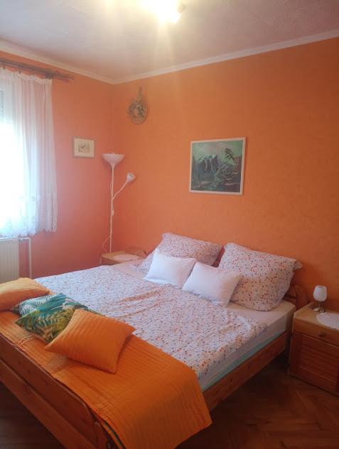 Júlia Apartman