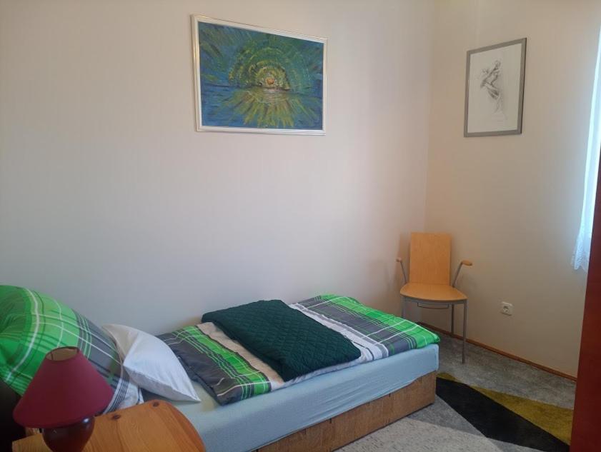 Júlia Apartman