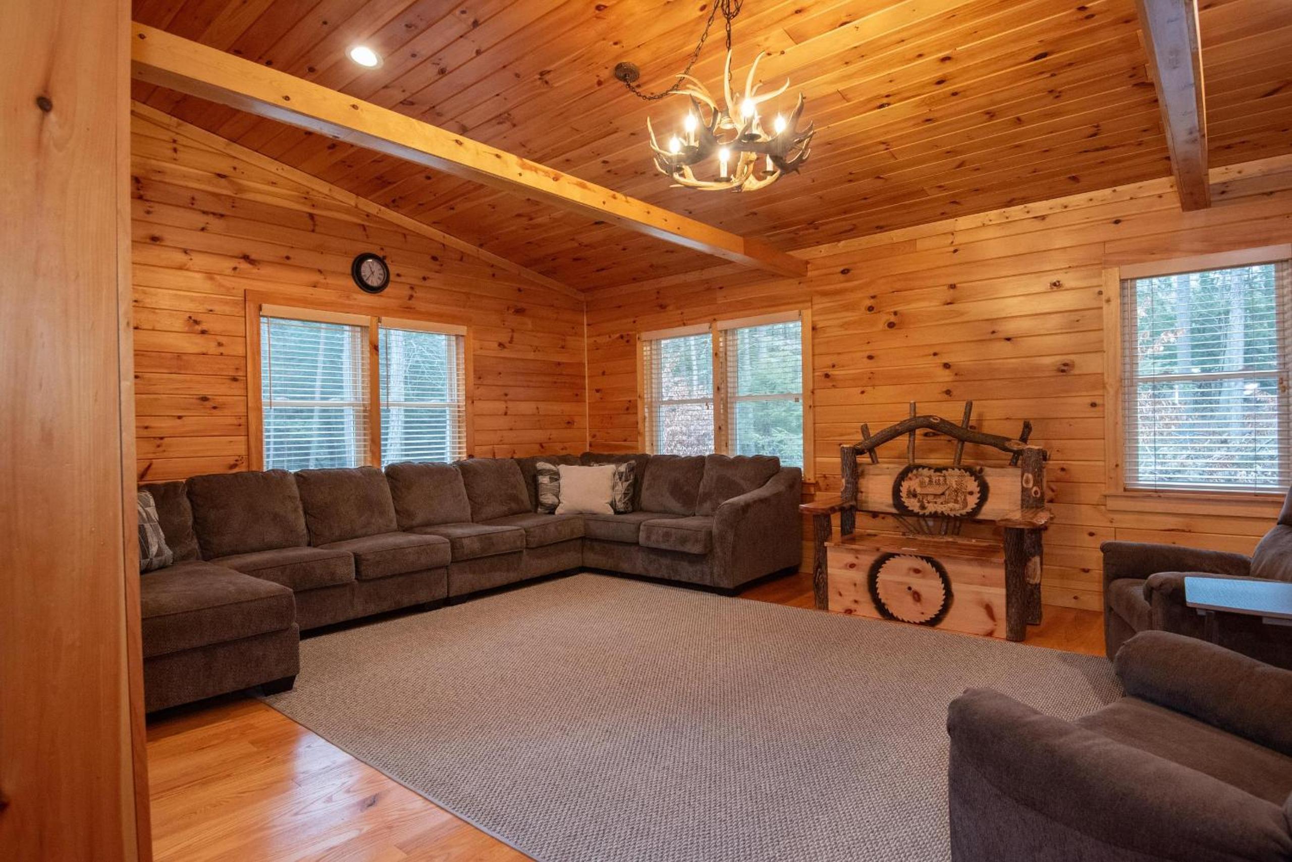 Fisher Mountain Retreat view 4