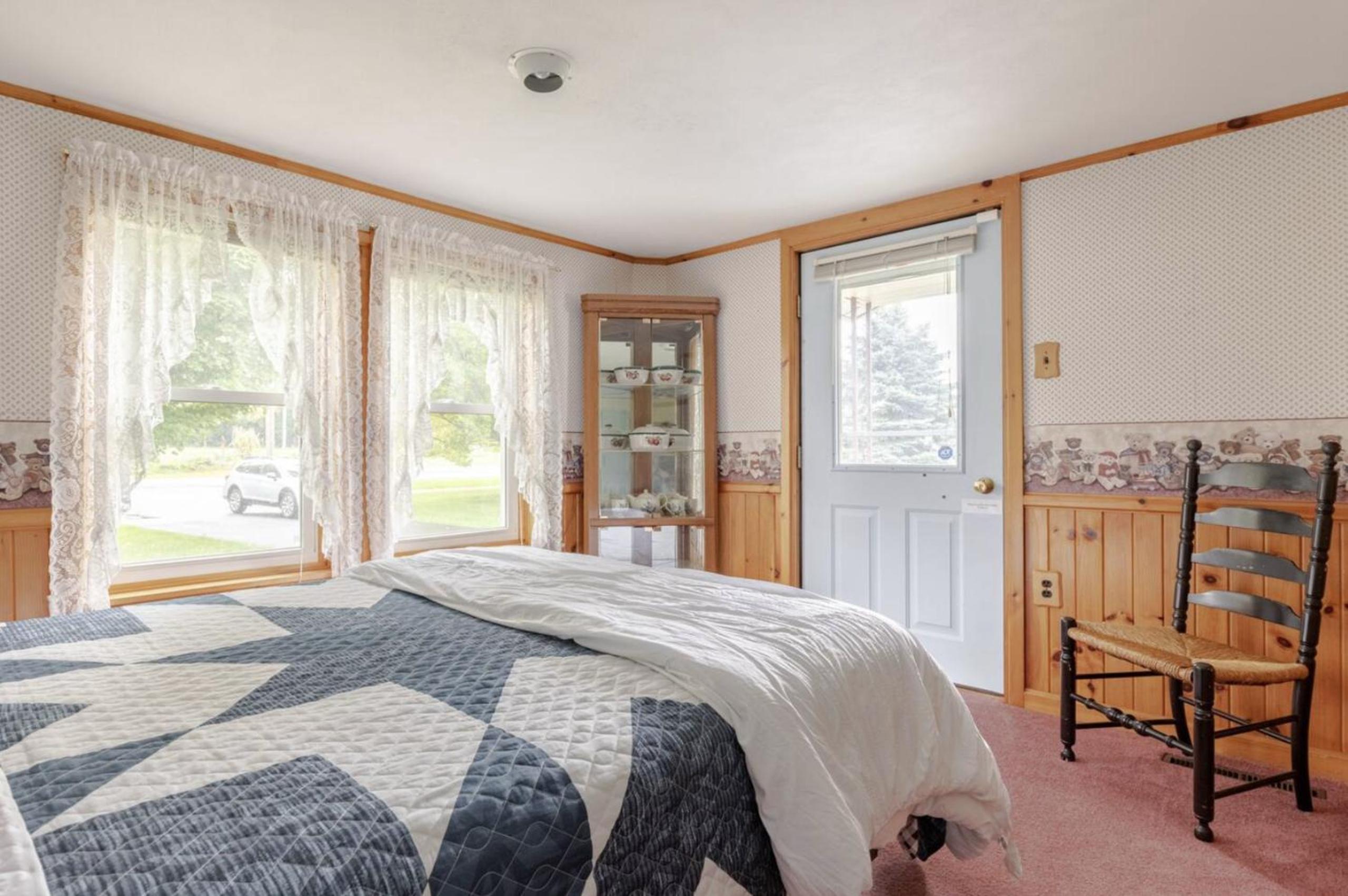 Karen's Country Cottage - Property Image 55