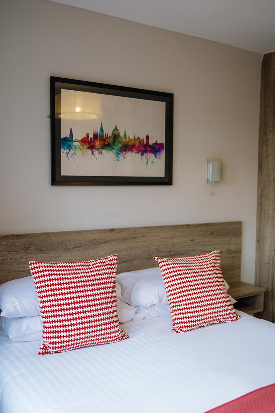 Red Mullions Guest House - Image 5
