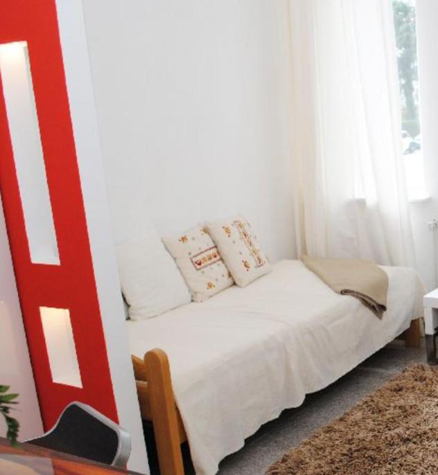 Pantea Messe Apartments