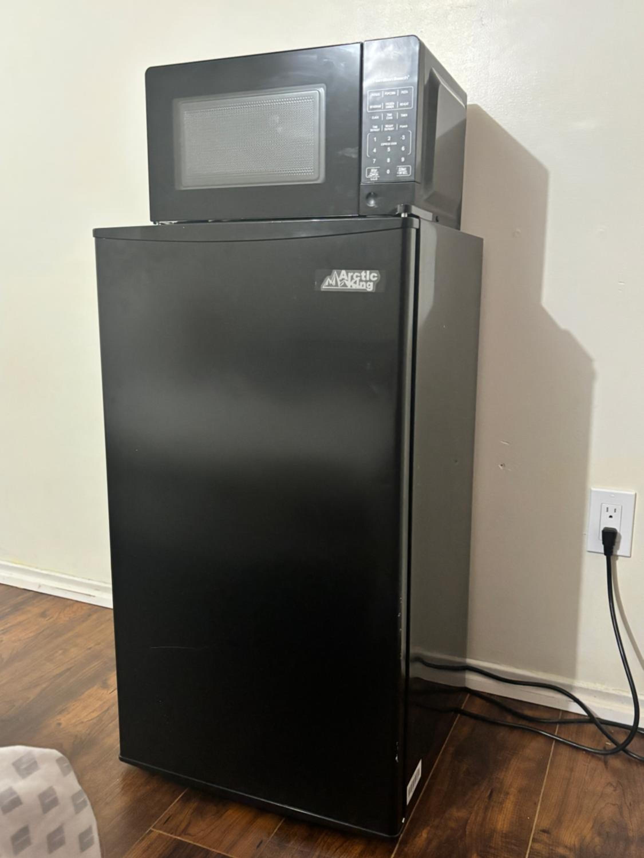 Bright Queen Room close to Sheridan College and Airport