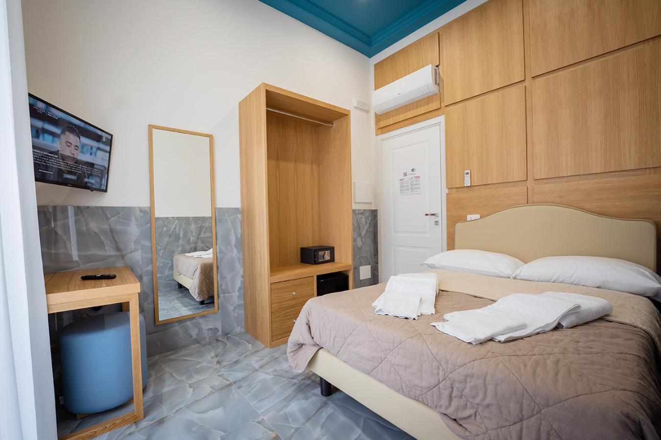 Medina H. Napoli Centro, by ClaPa Group